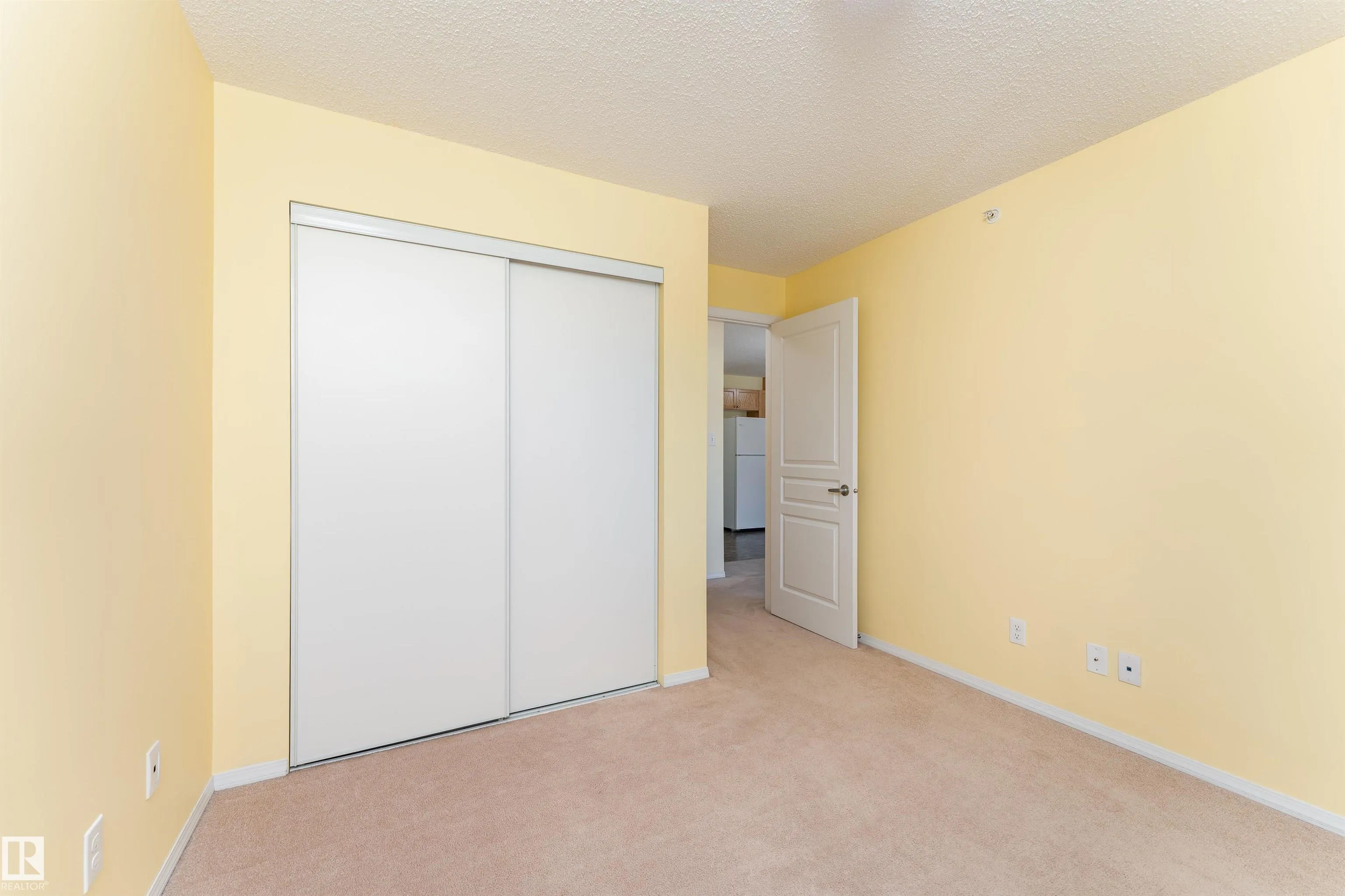 301 CLAREVIEW STATION Drive