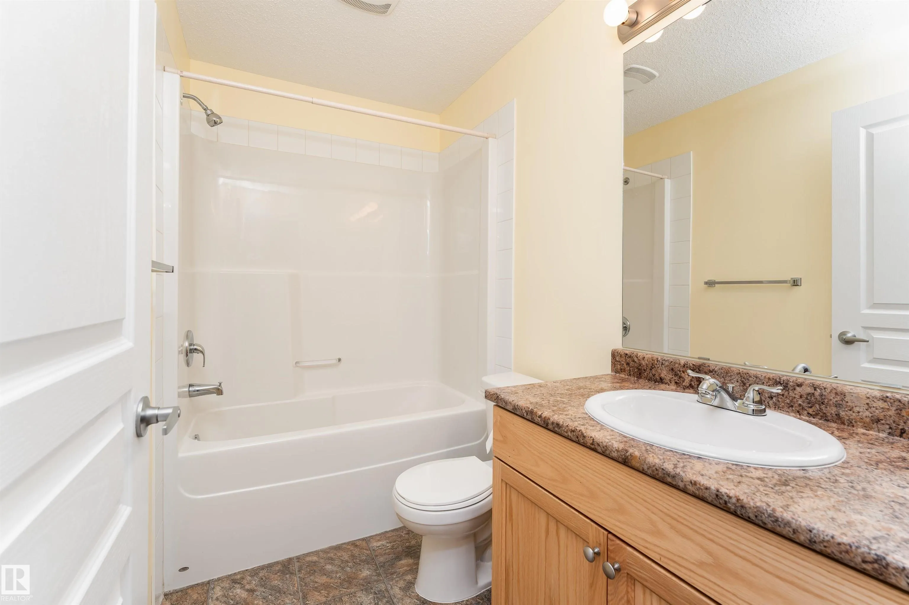 301 CLAREVIEW STATION Drive