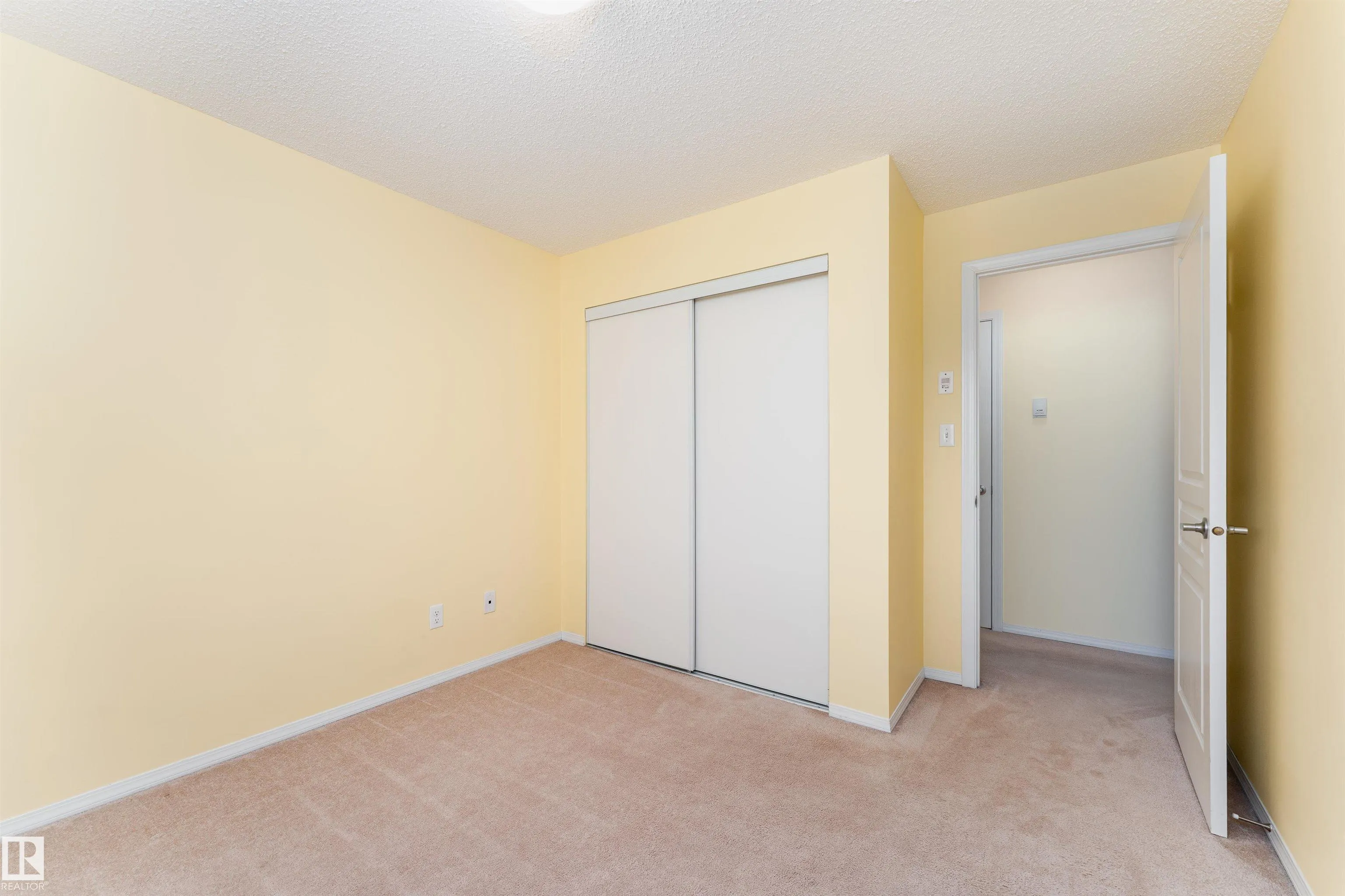 301 CLAREVIEW STATION Drive