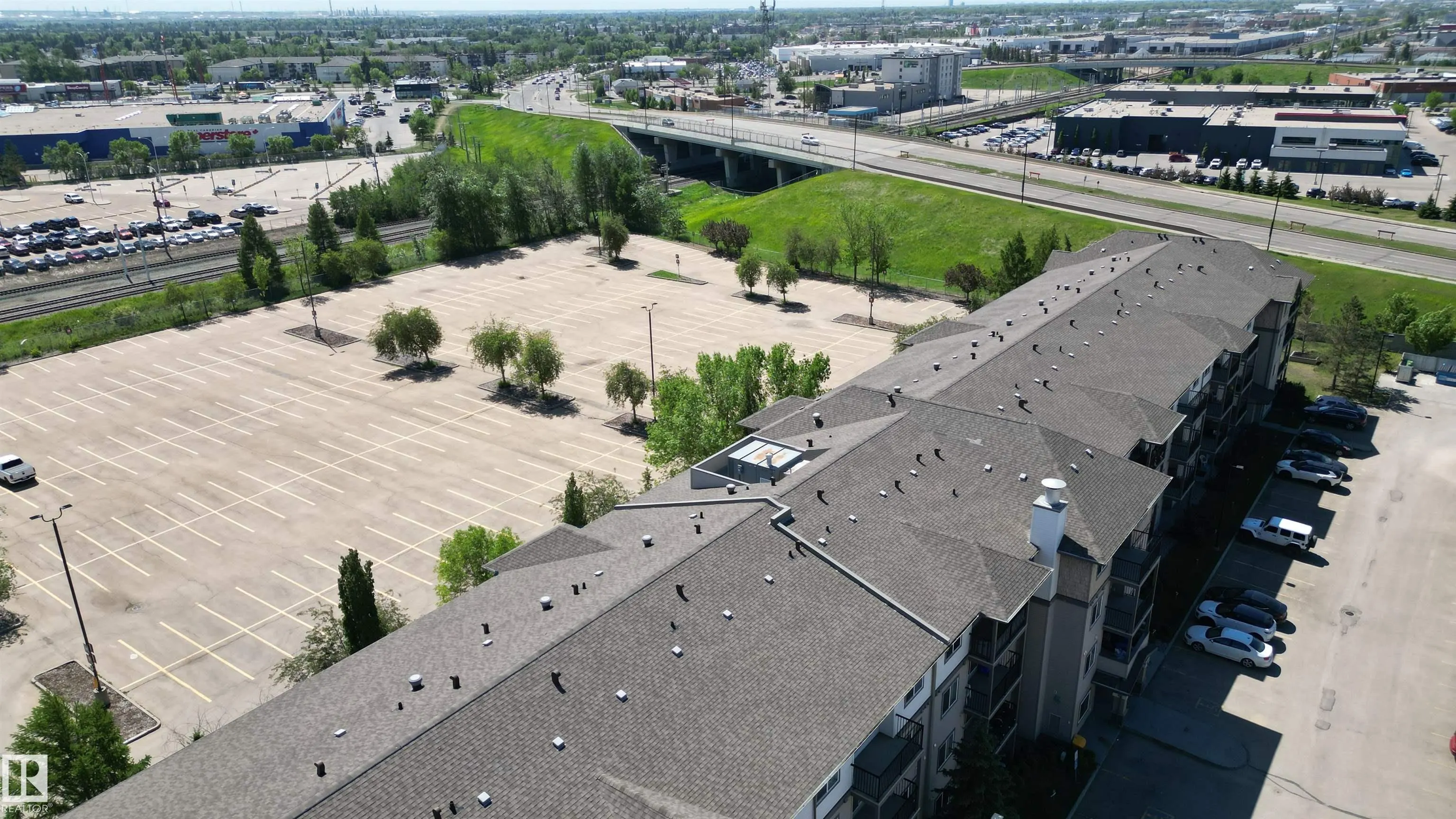 301 CLAREVIEW STATION Drive