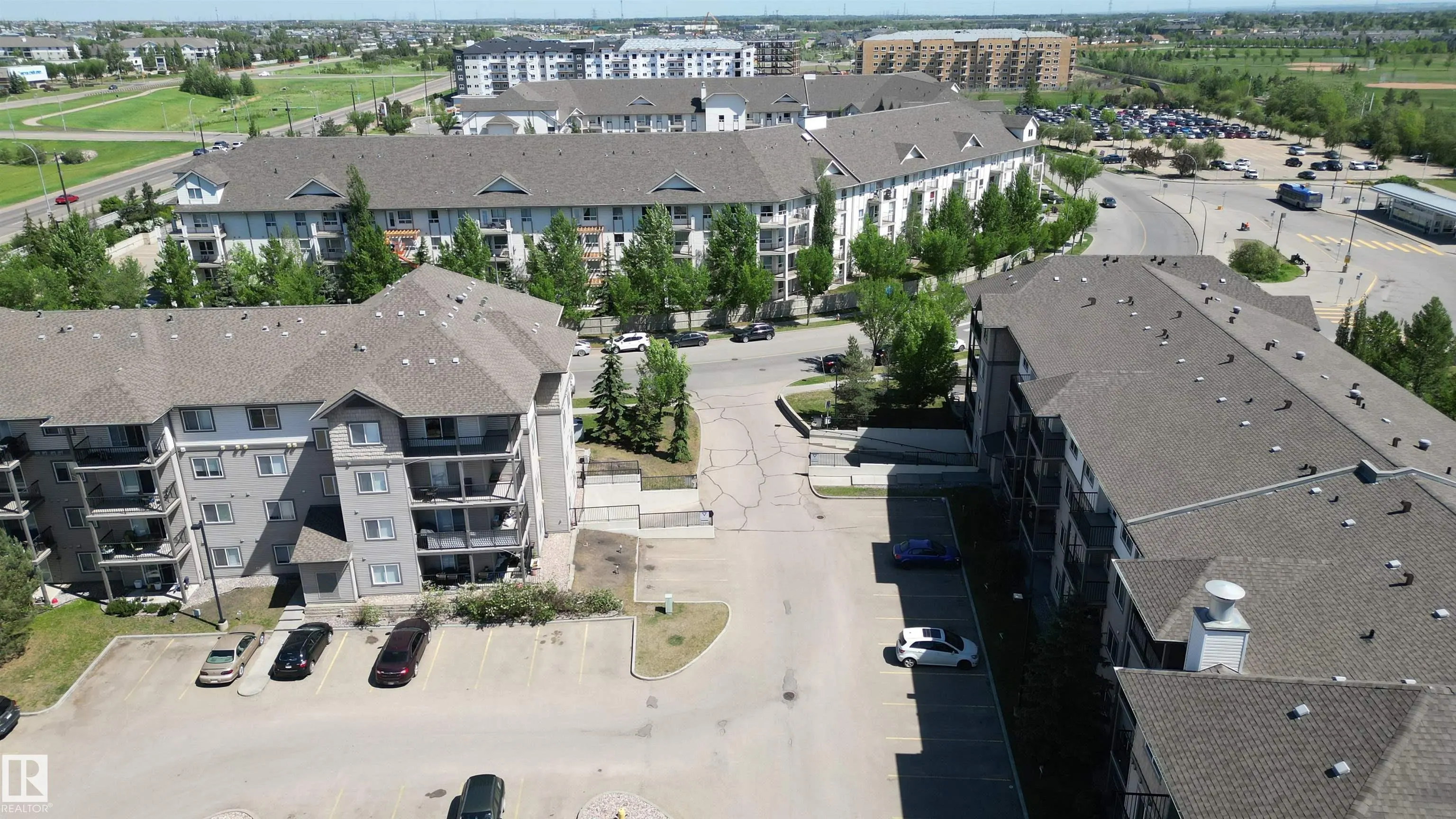 301 CLAREVIEW STATION Drive
