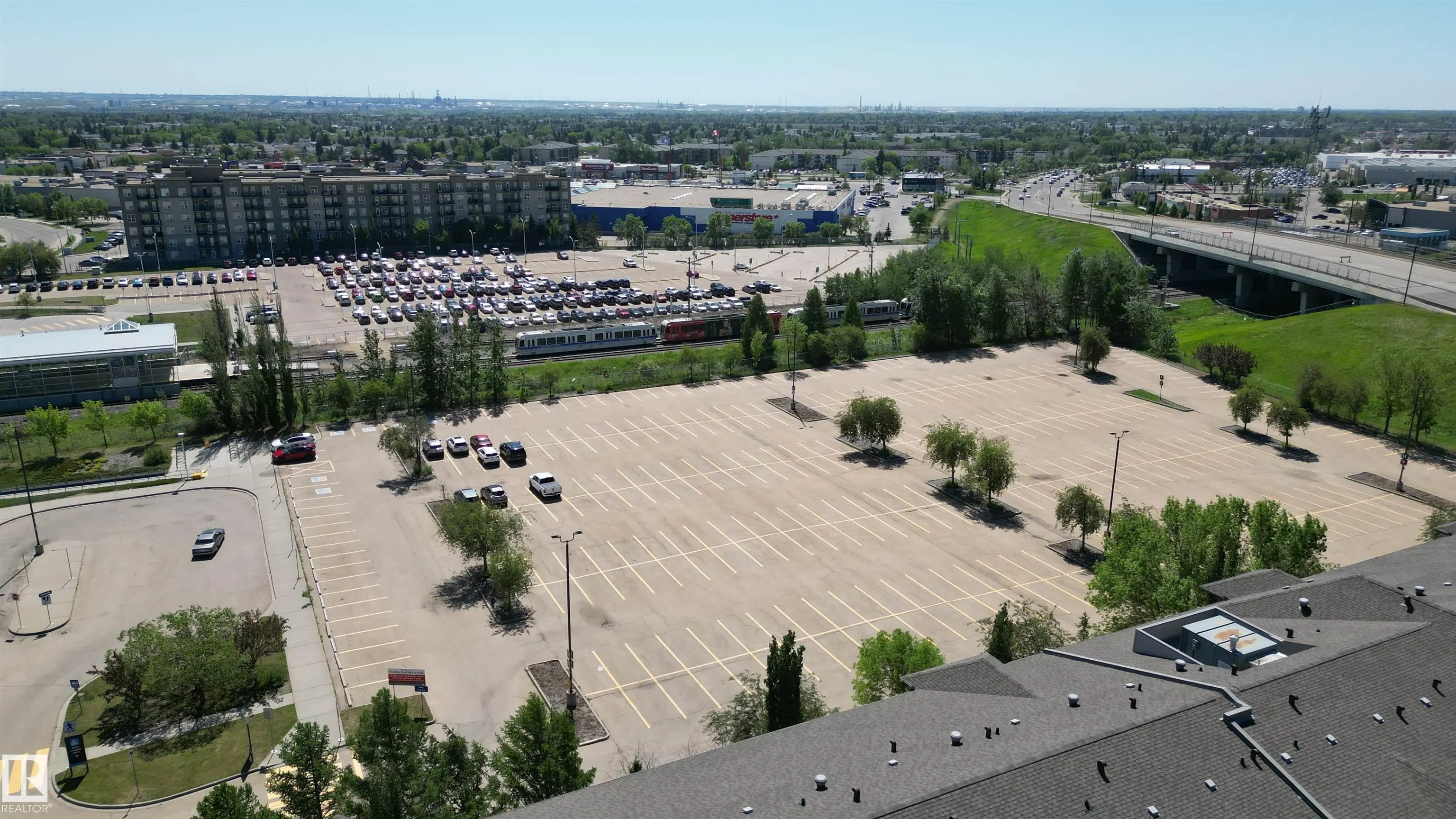 301 CLAREVIEW STATION Drive
