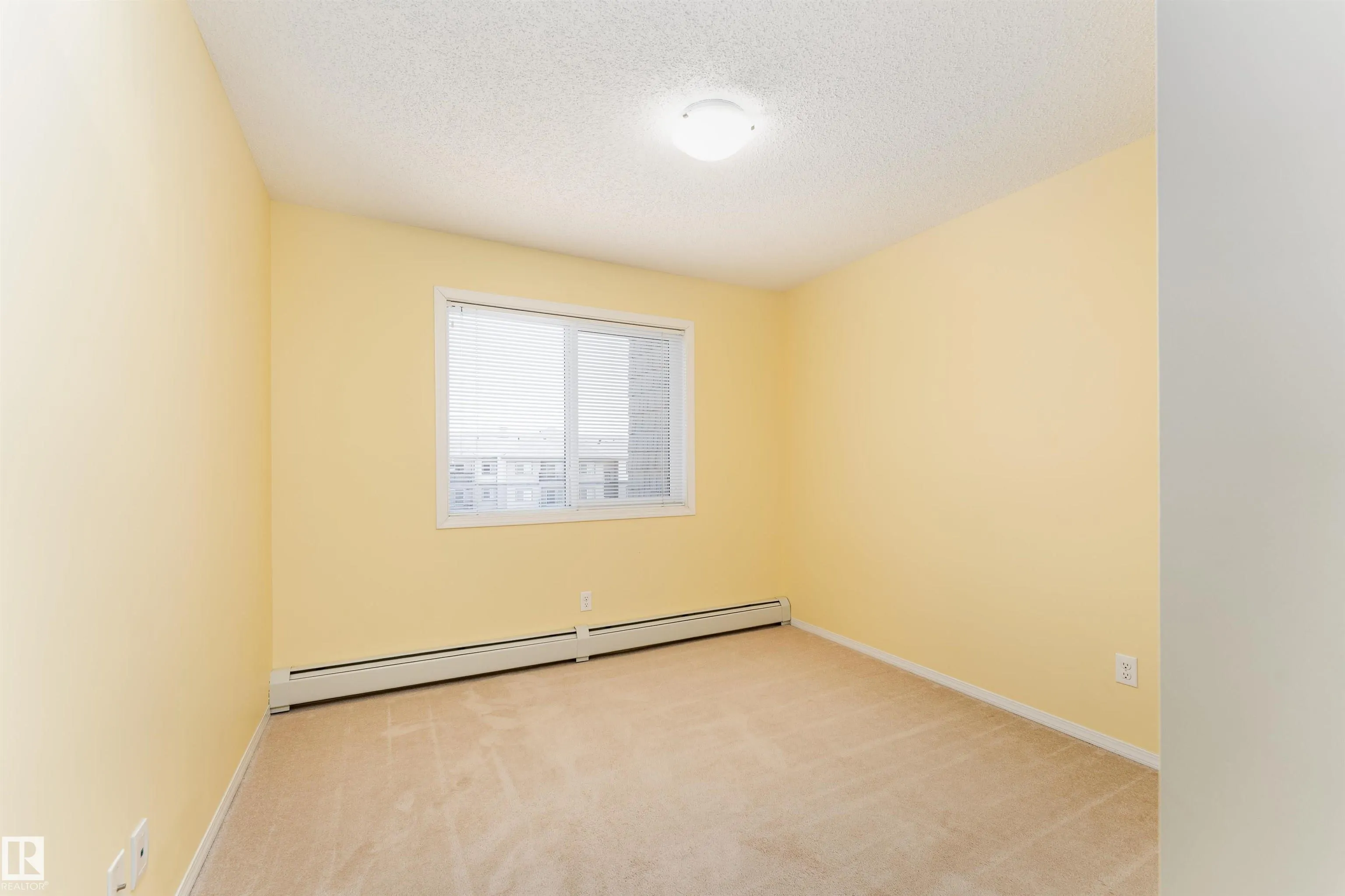 301 CLAREVIEW STATION Drive