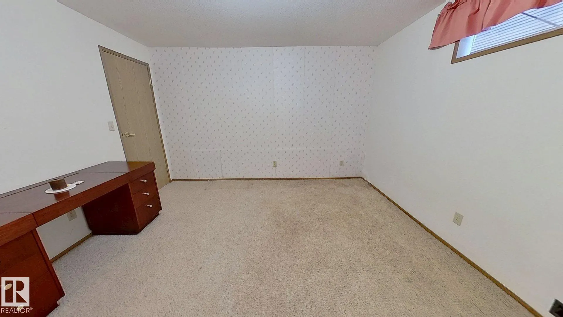 3924 56a Street Close
