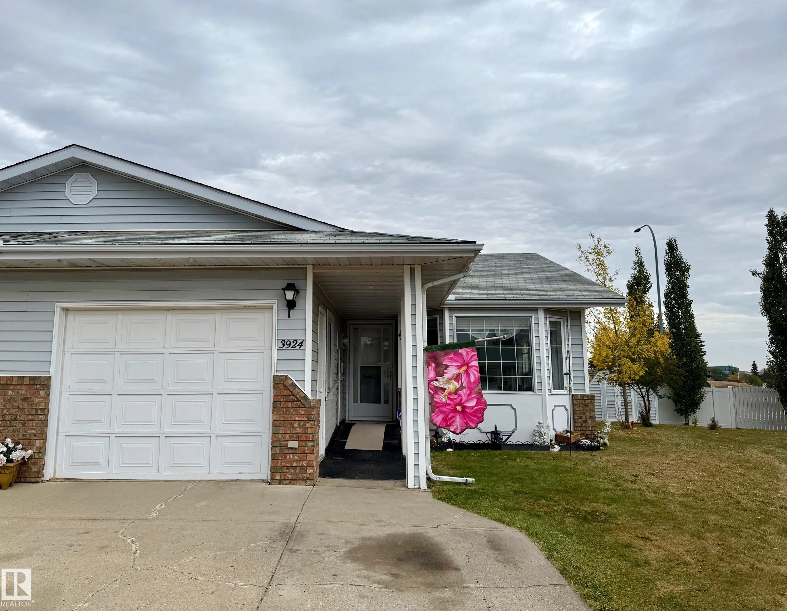 3924 56a Street Close