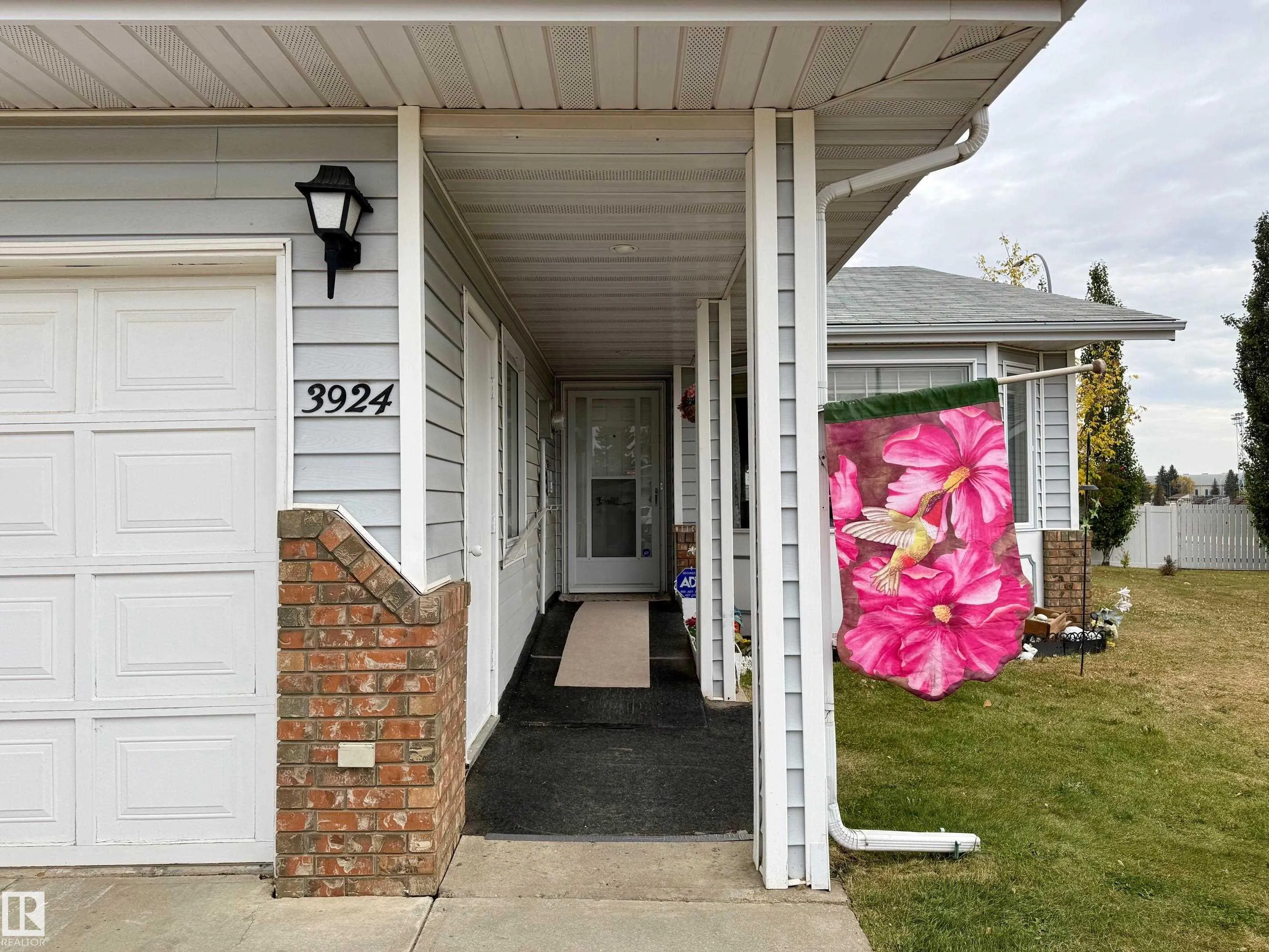 3924 56a Street Close