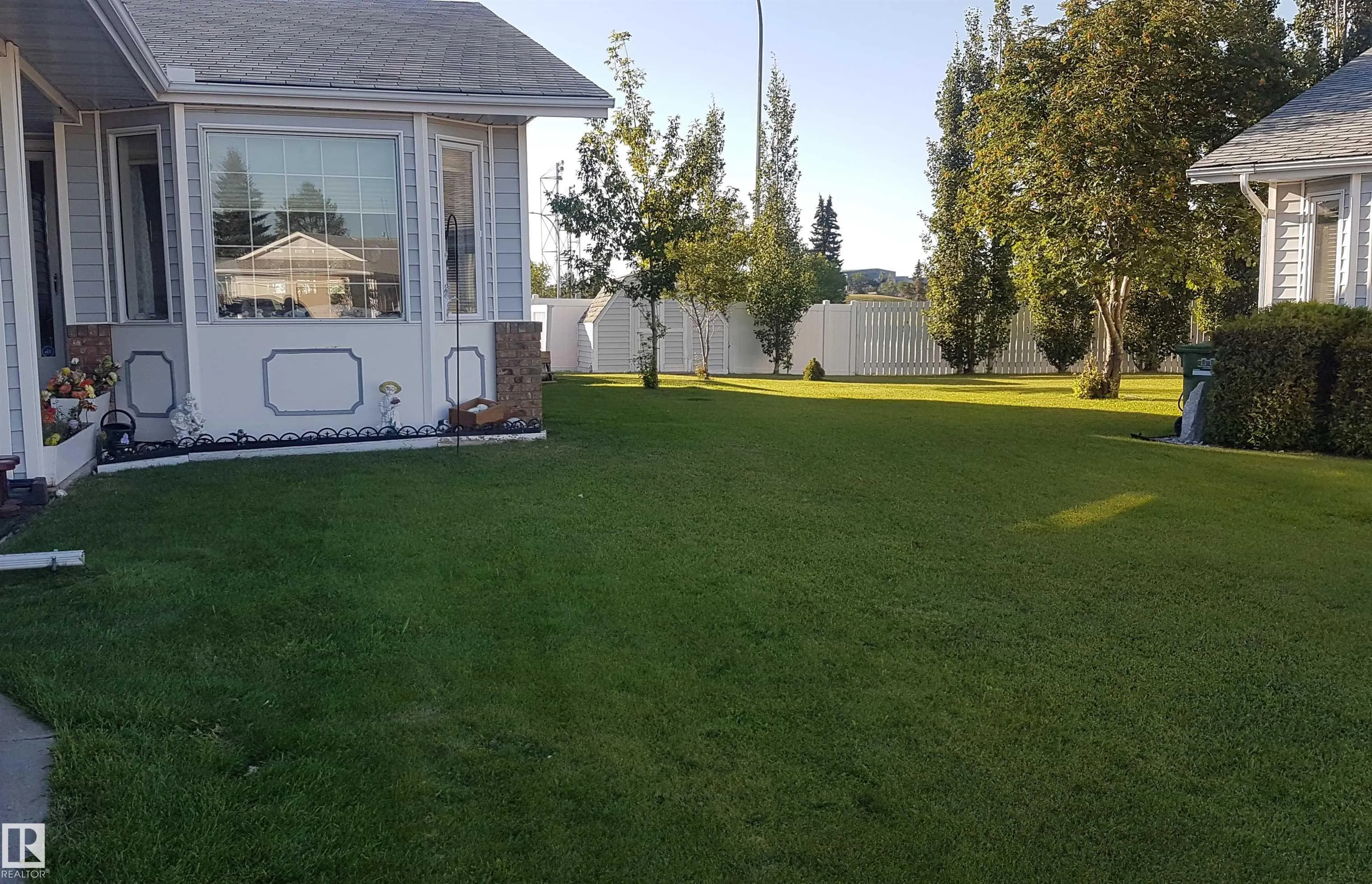 3924 56a Street Close