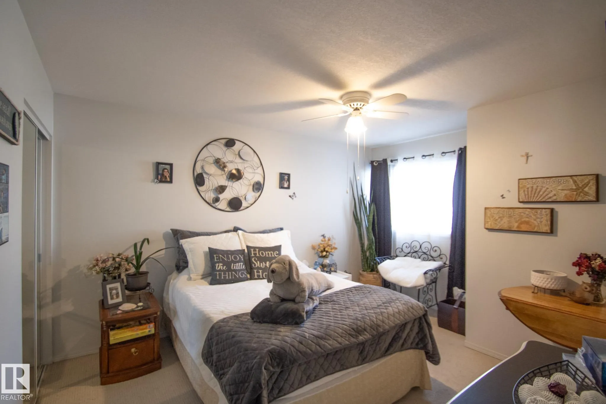 4828 49 Ave