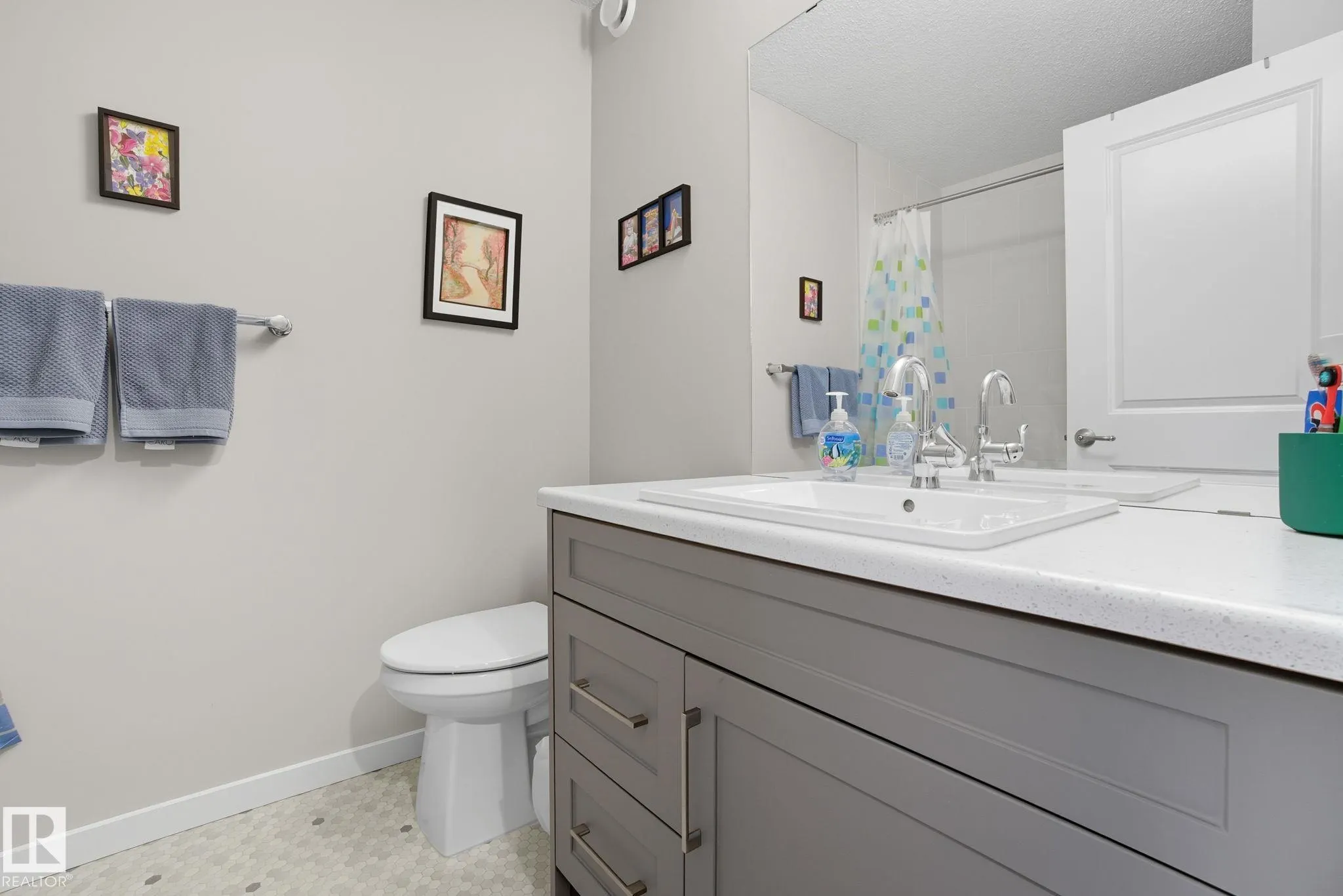1700 GRAYDON HILL LINK Link