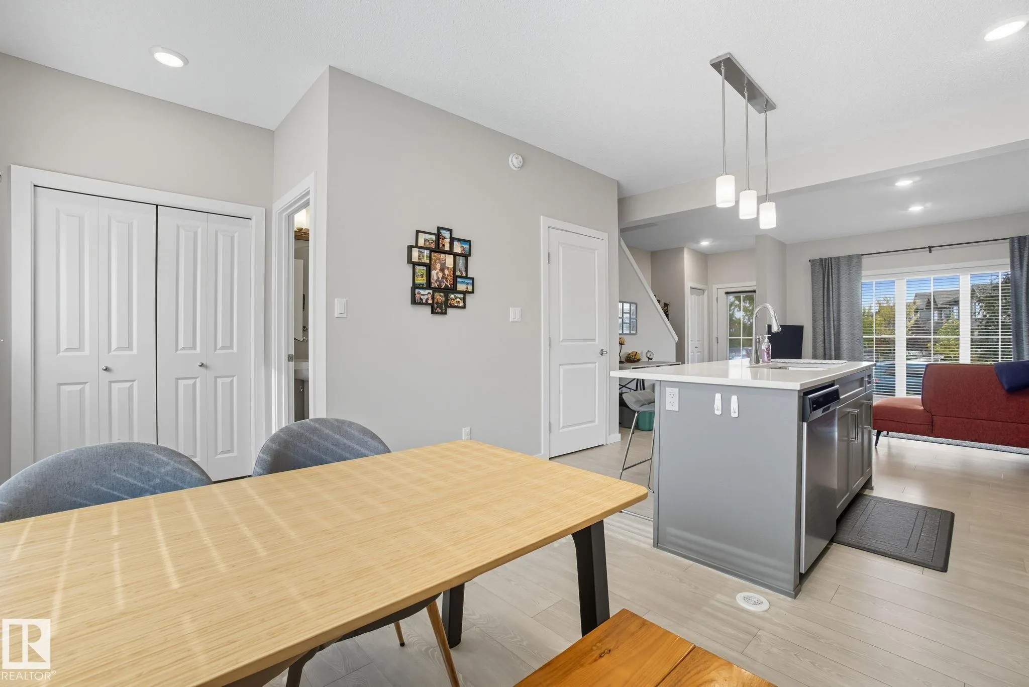 1700 GRAYDON HILL LINK Link