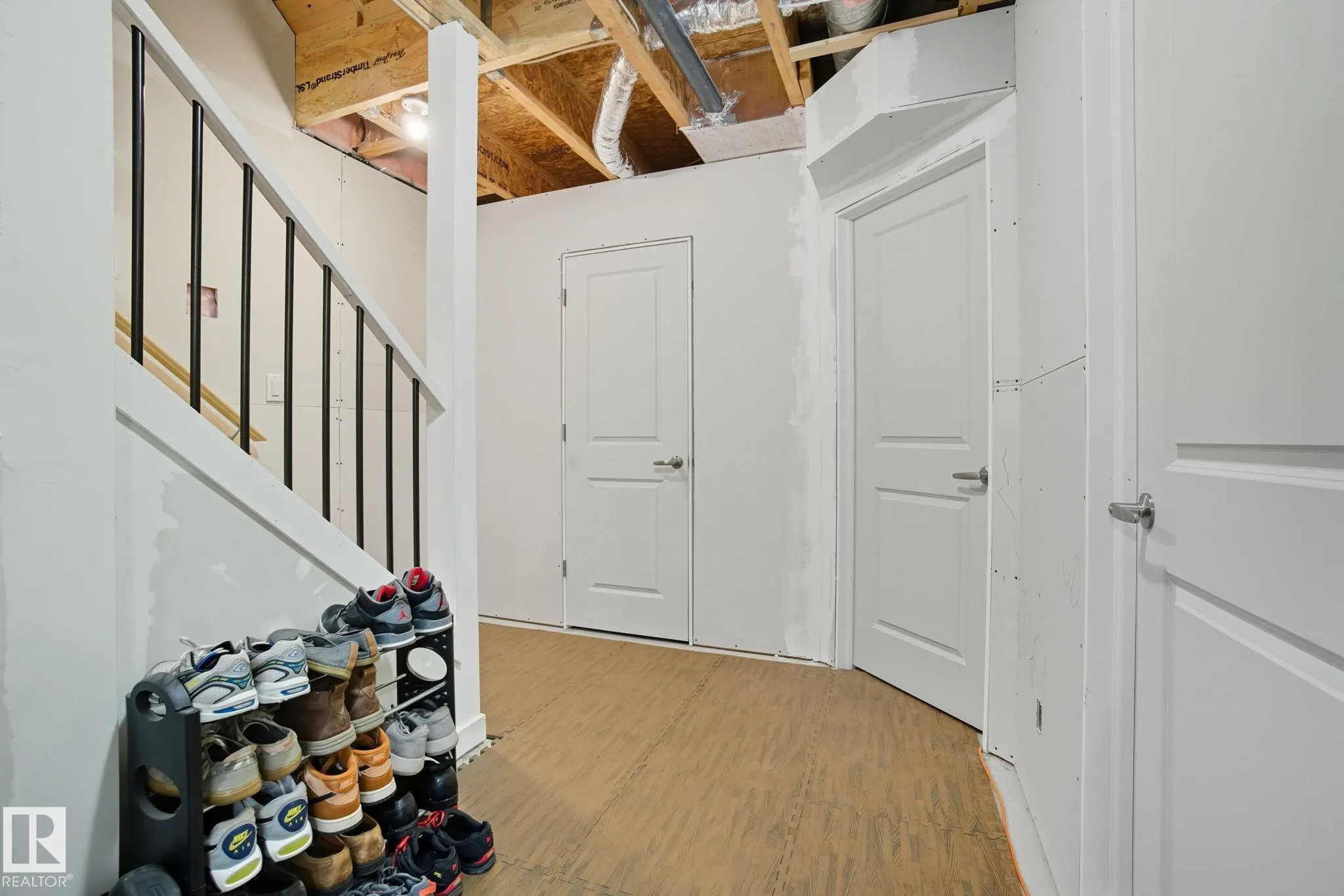 1700 GRAYDON HILL LINK Link