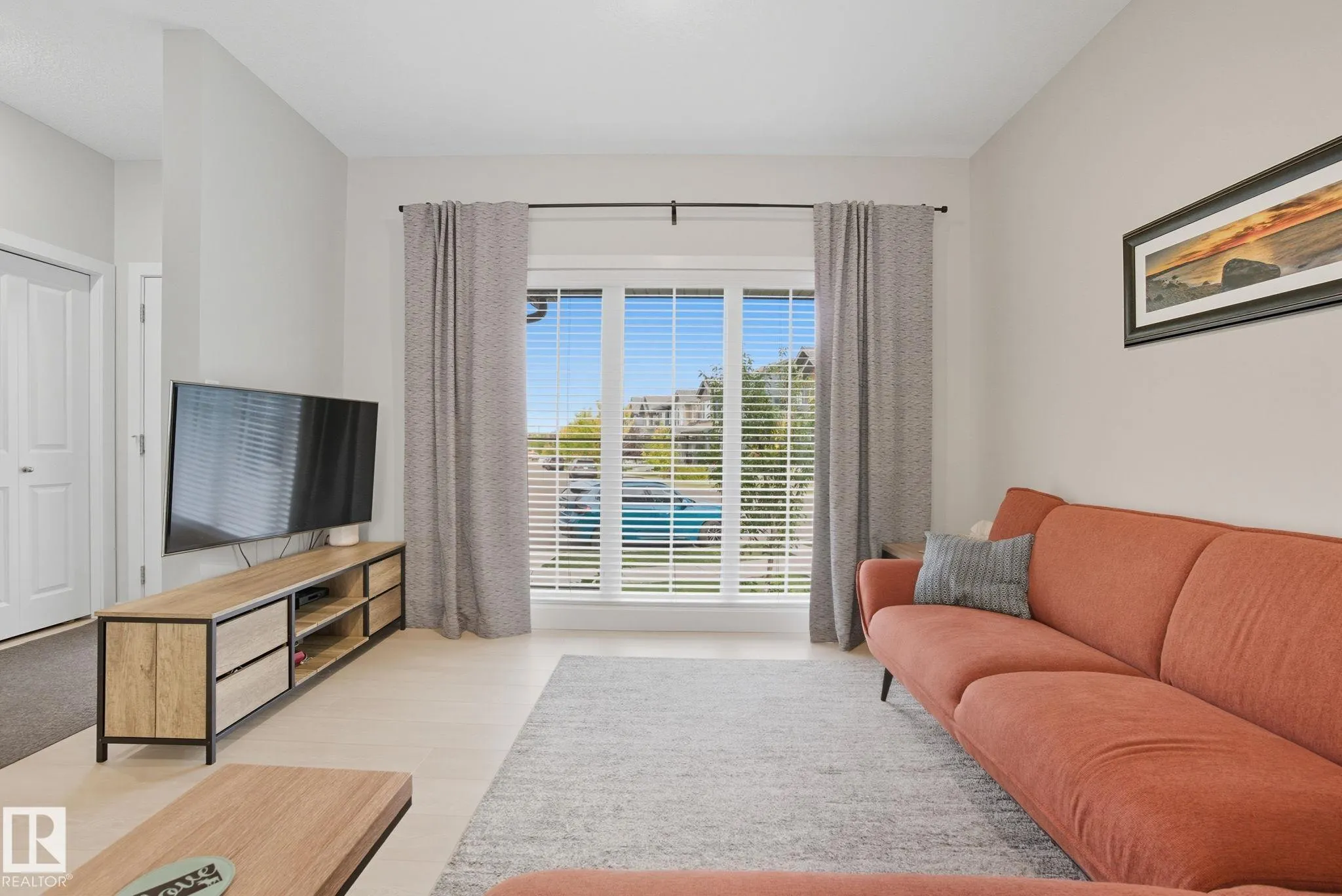 1700 GRAYDON HILL LINK Link