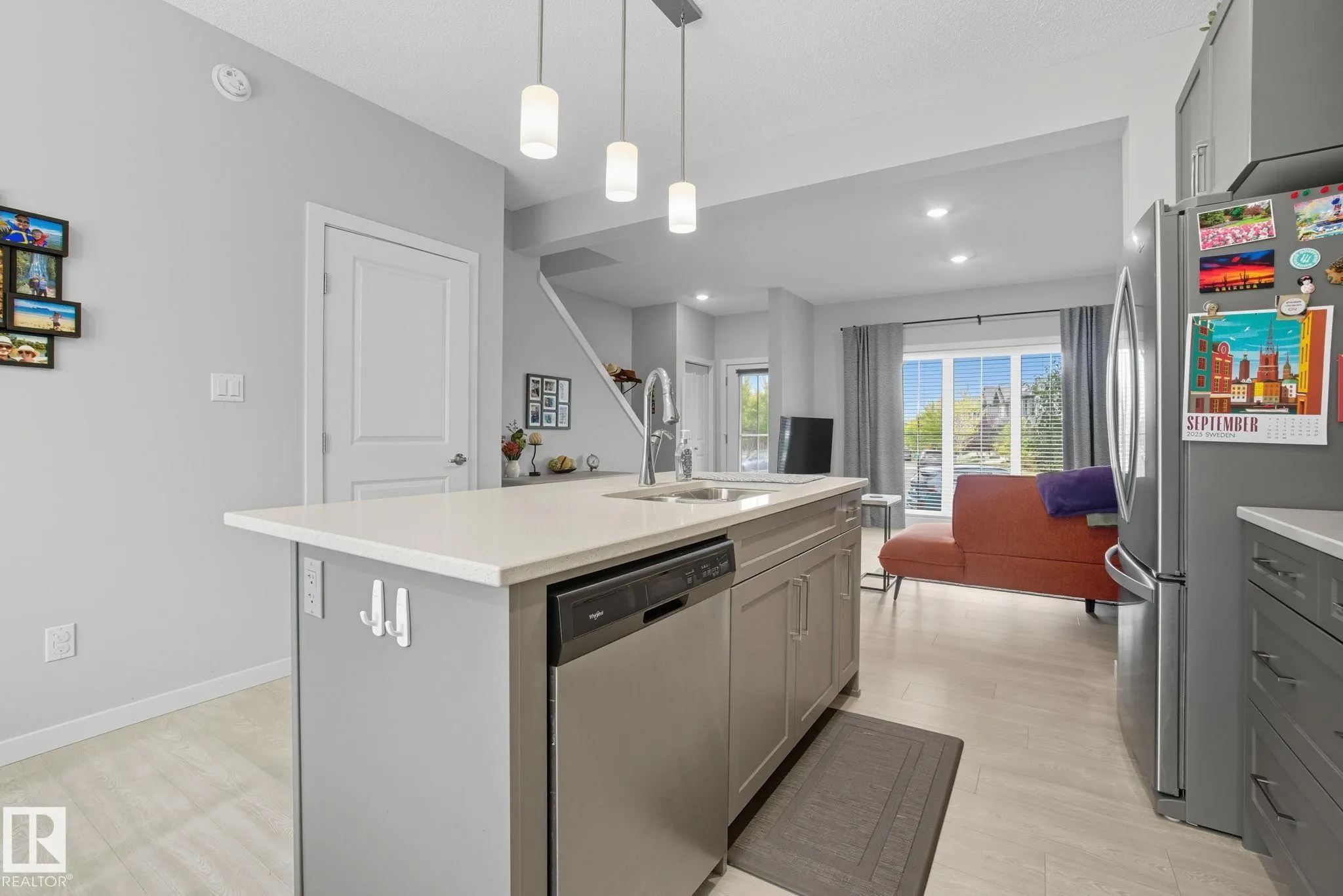 1700 GRAYDON HILL LINK Link