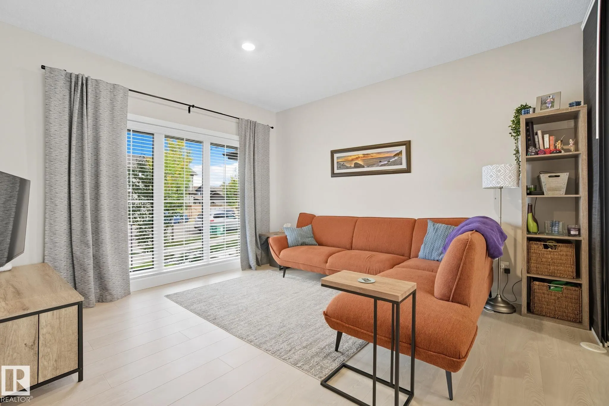 1700 GRAYDON HILL LINK Link