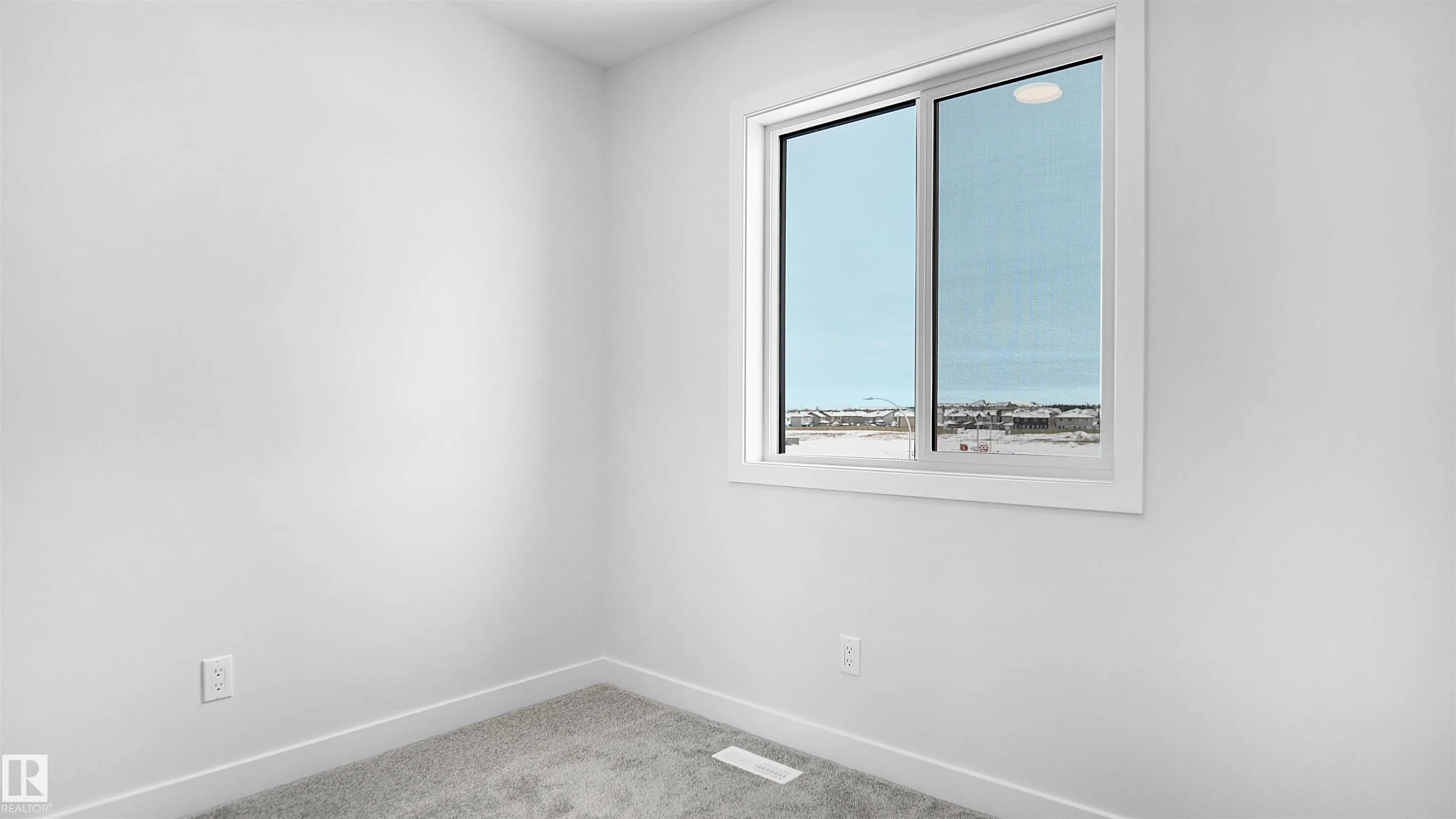 5117 RIVER'S EDGE Way