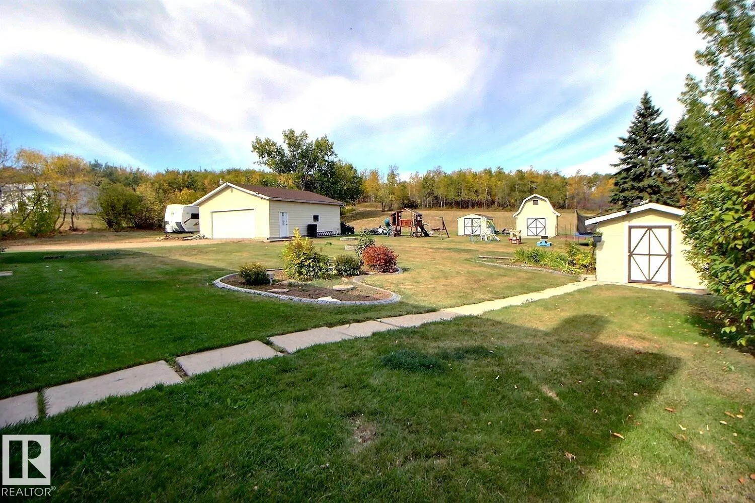 23516 TWP ROAD 560