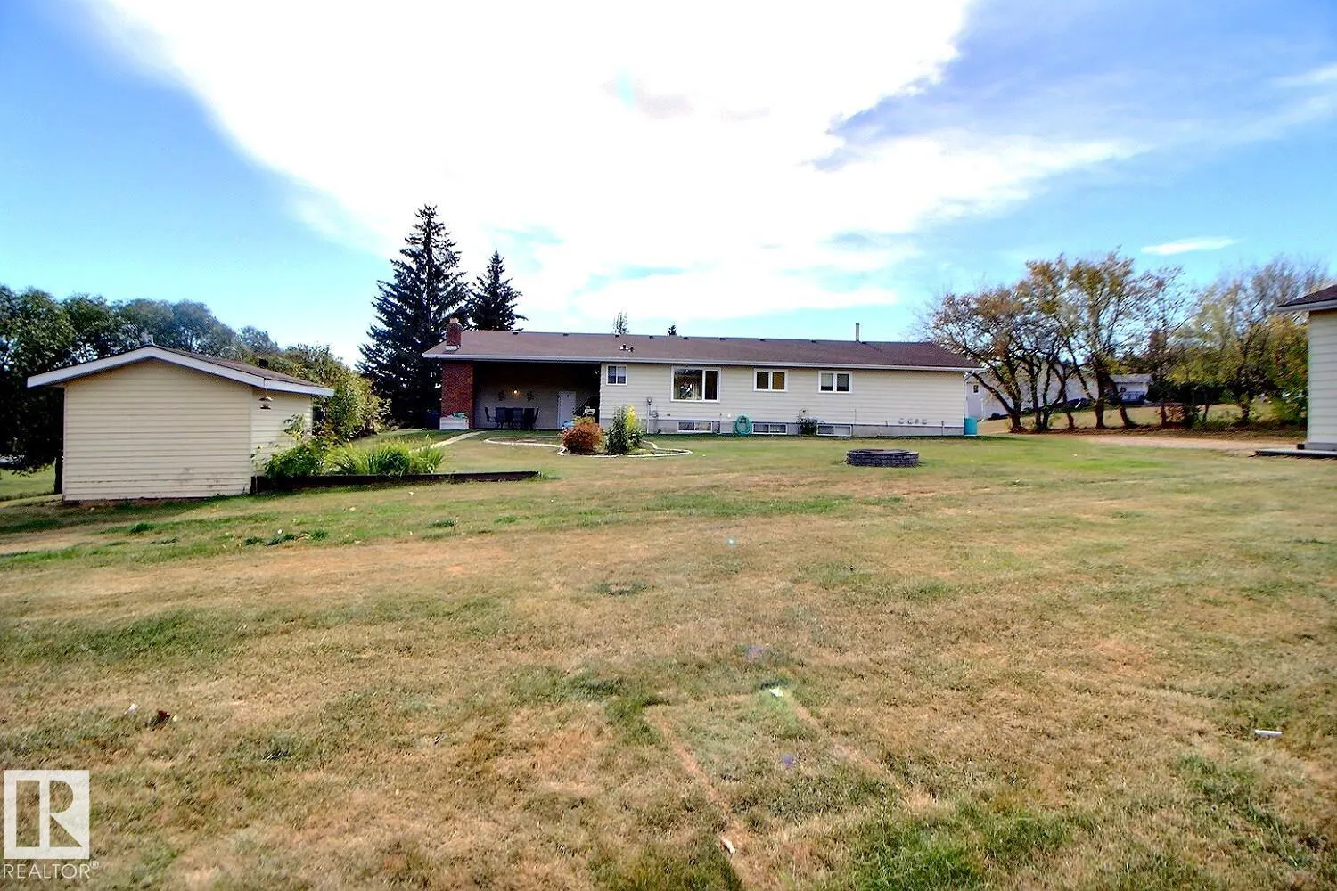 23516 TWP ROAD 560