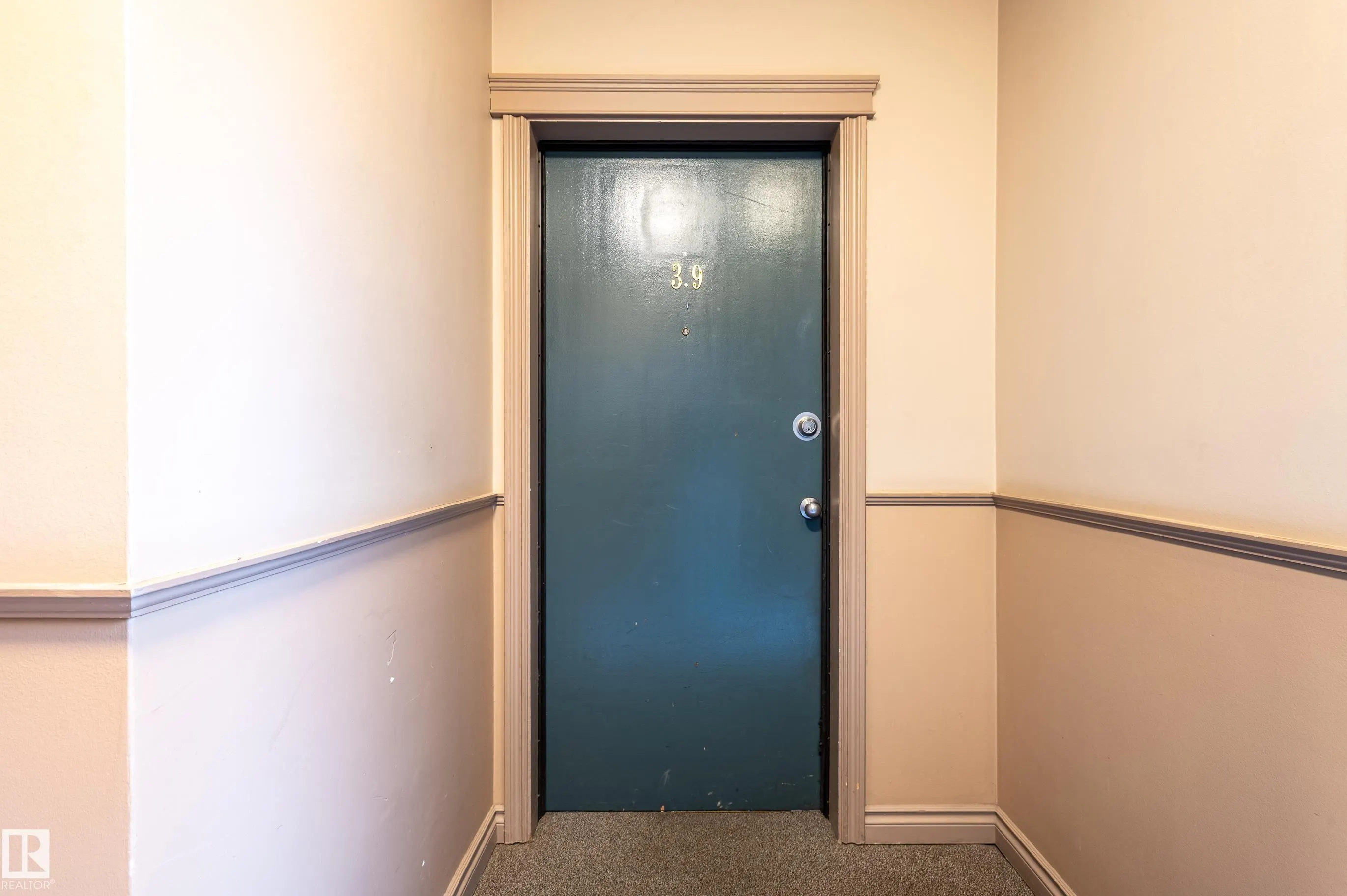 11010 124 Street