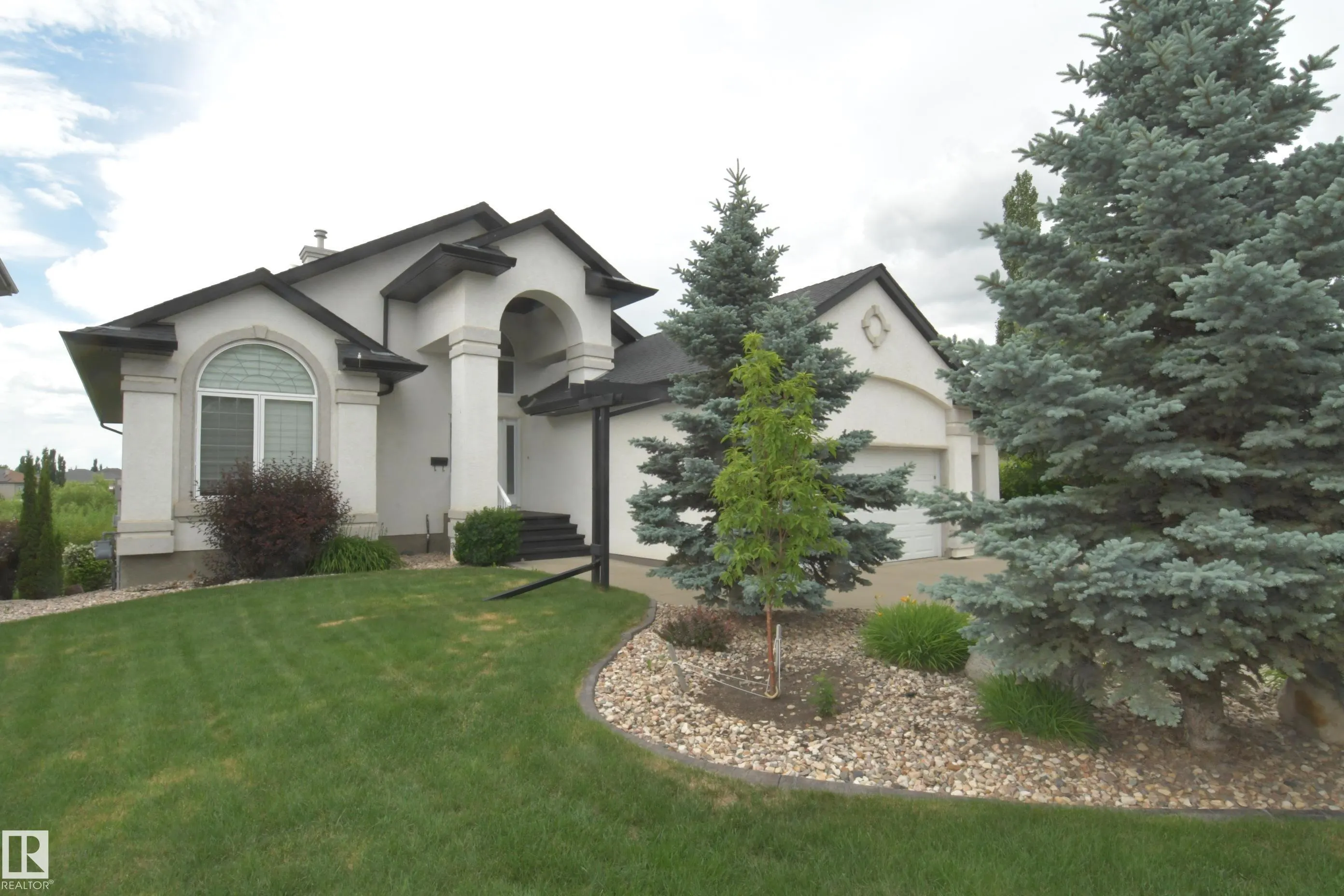 46 SHORES Drive