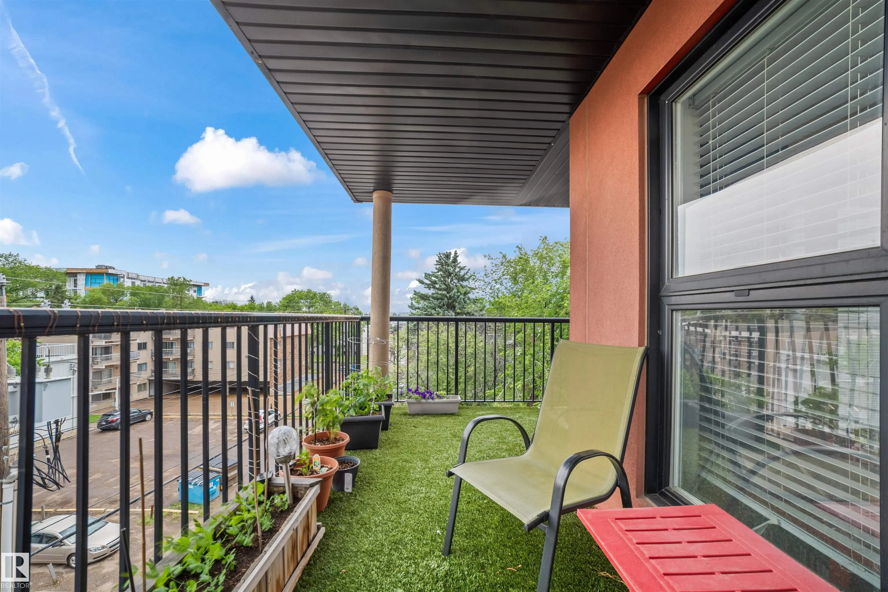 10232 115 St NW