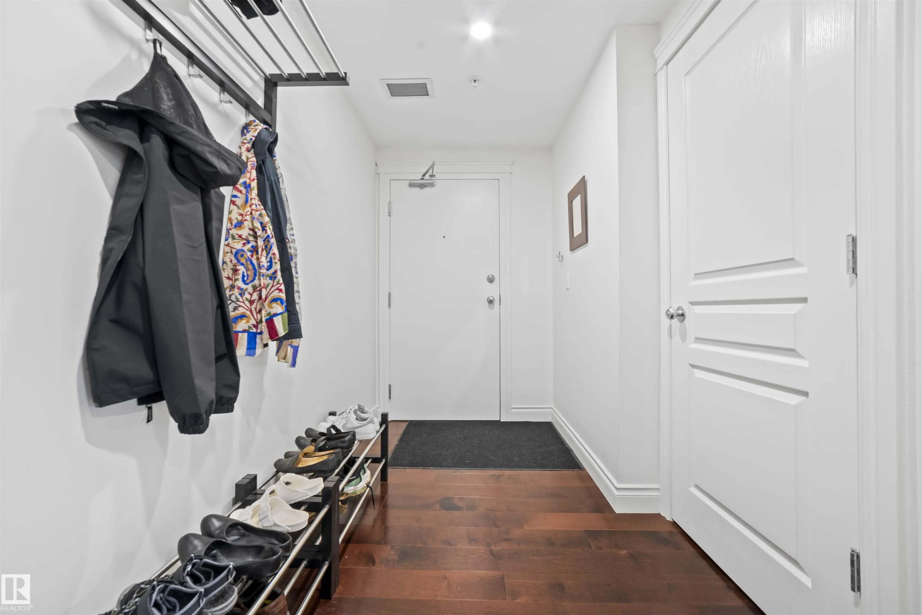 10232 115 St NW