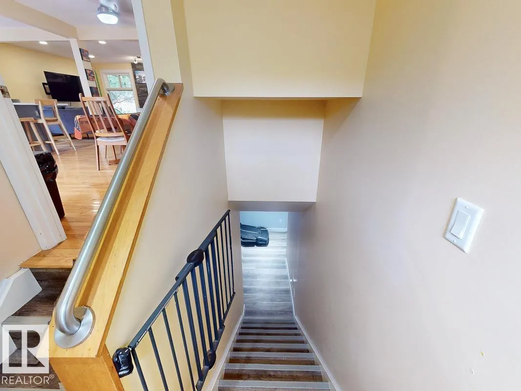 74 Flint Crescent