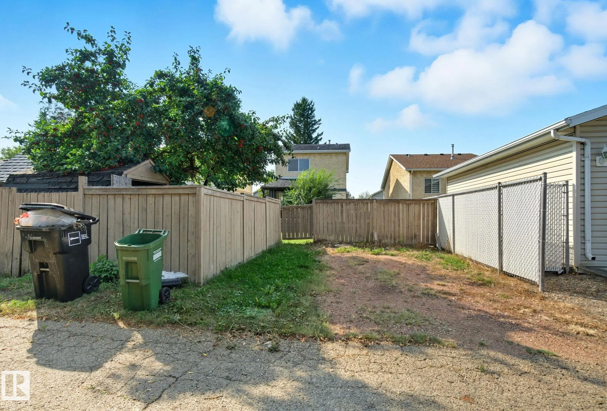 121 KIRKWOOD Way