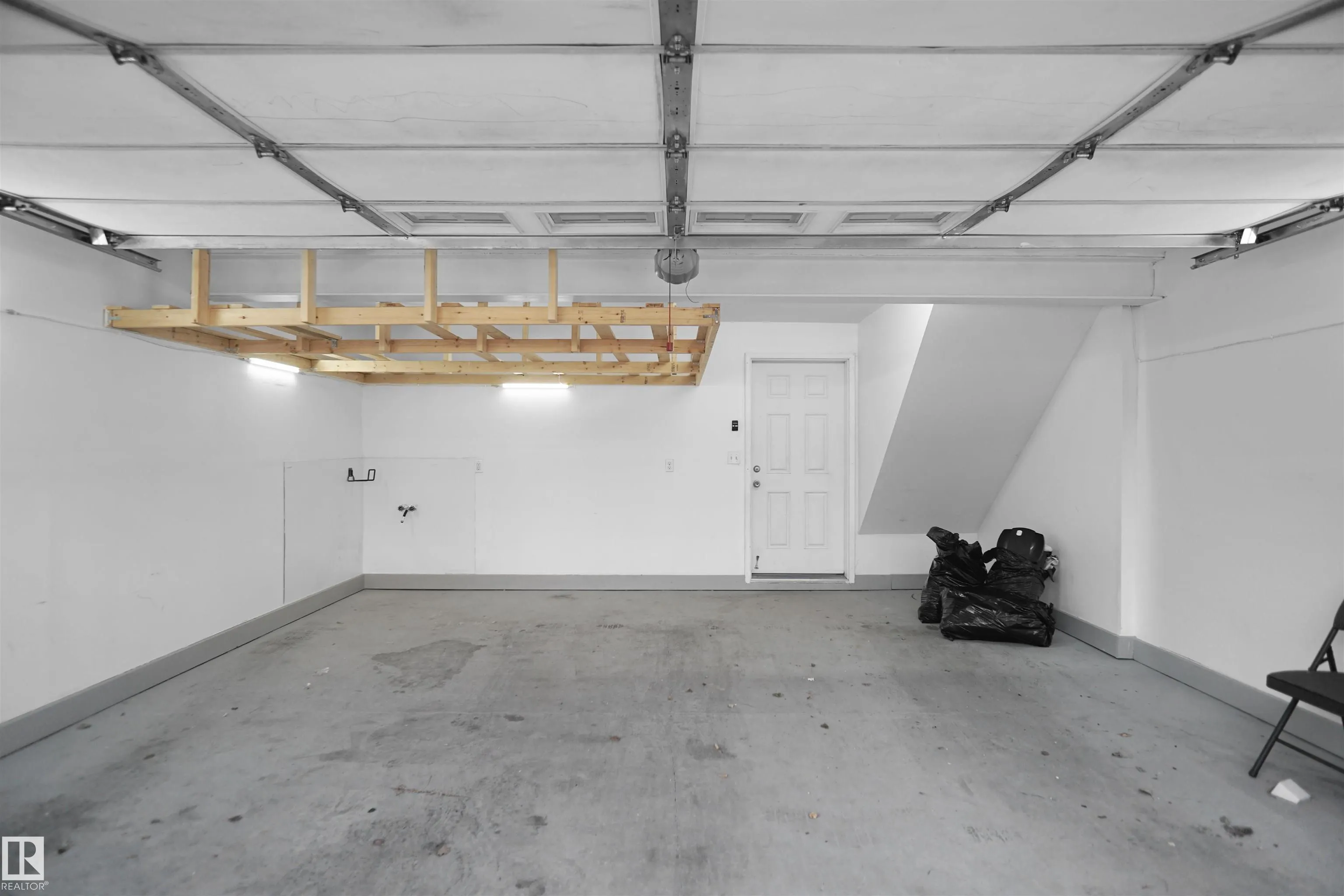 655 TAMARACK Road