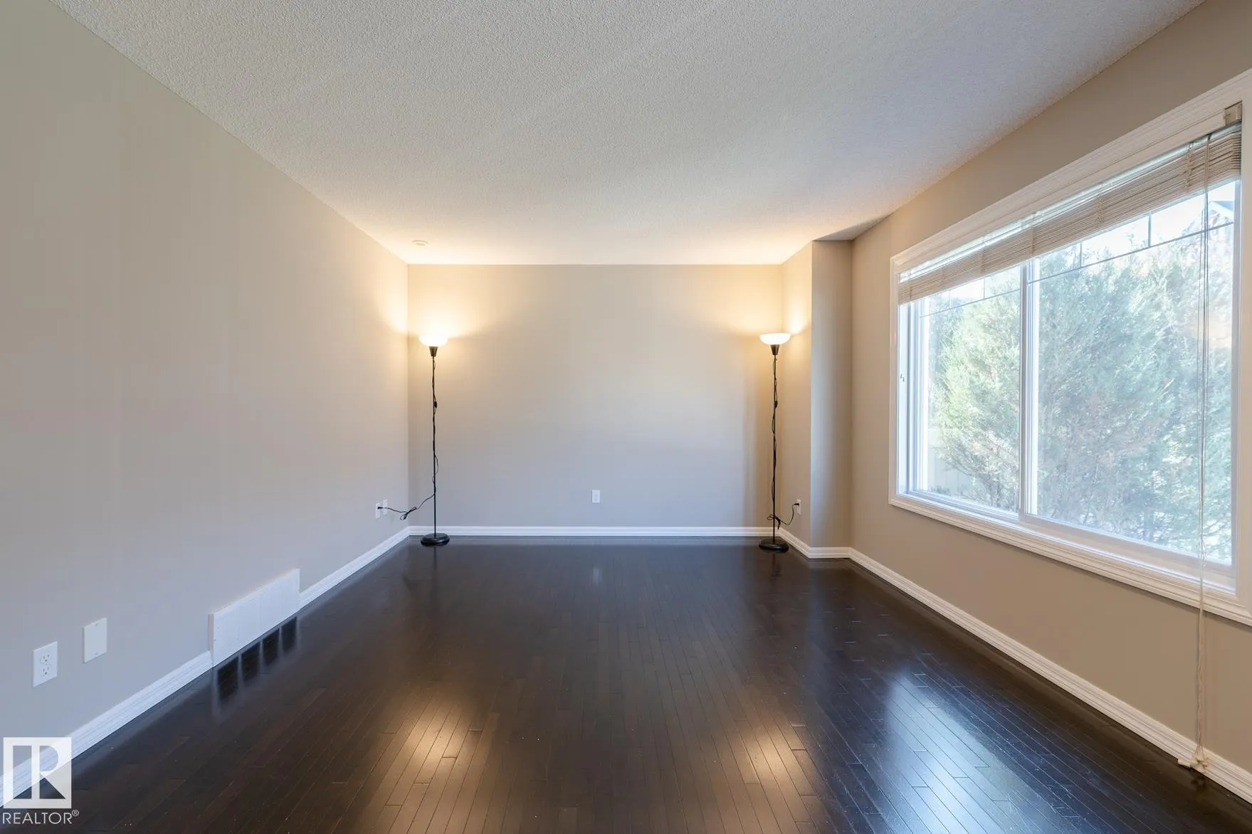 655 TAMARACK Road