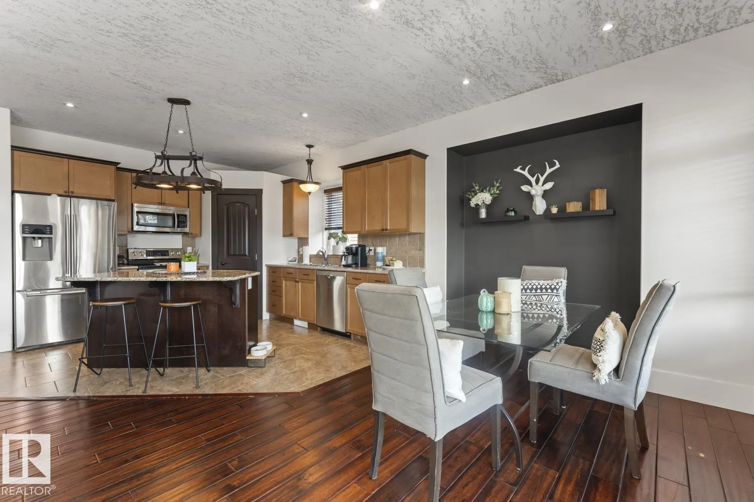 10 Aspen Court