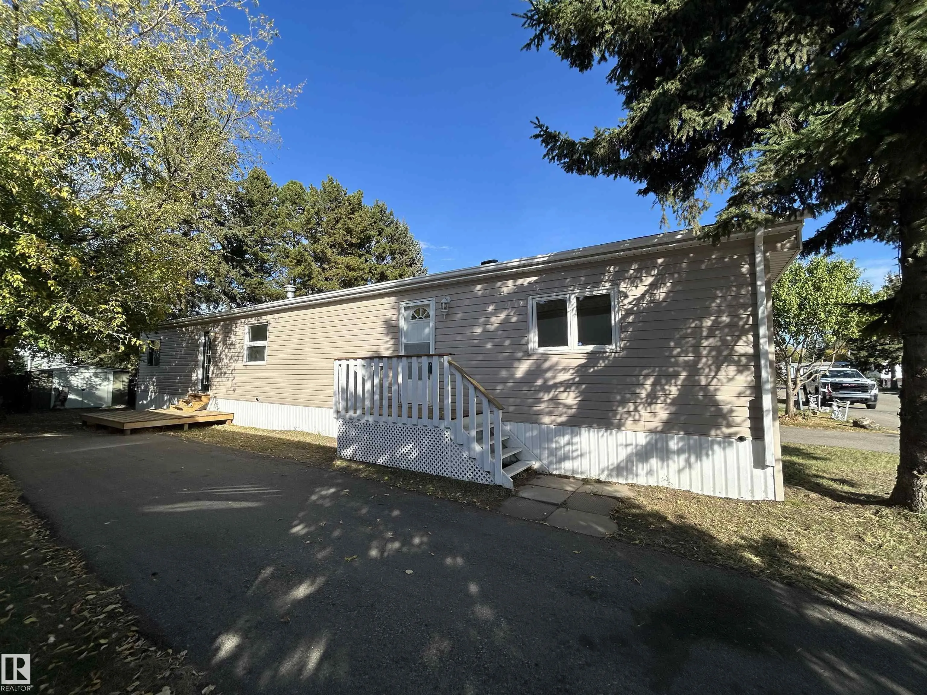714 West Ridge Place