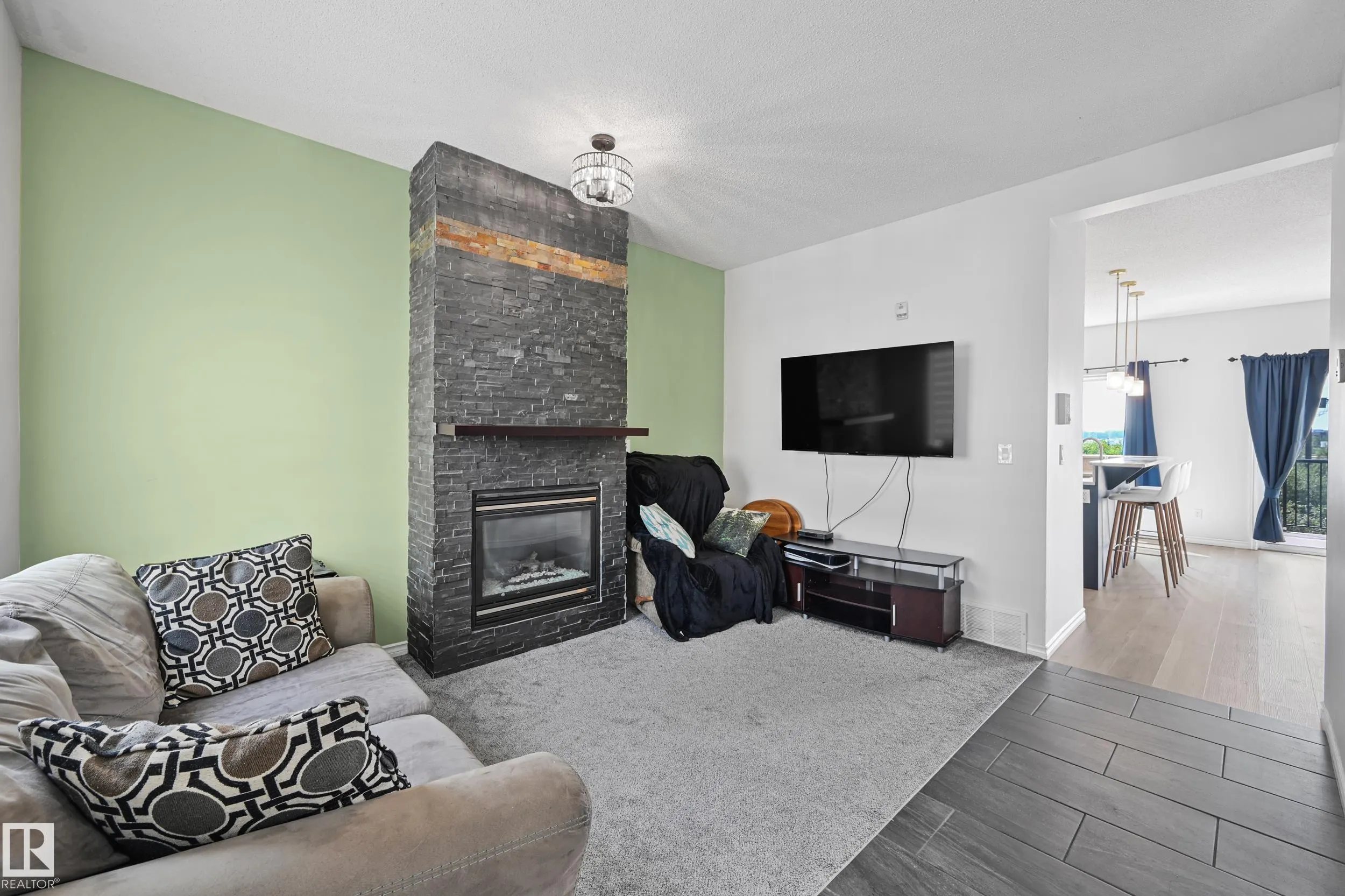 13825 155 AVE
