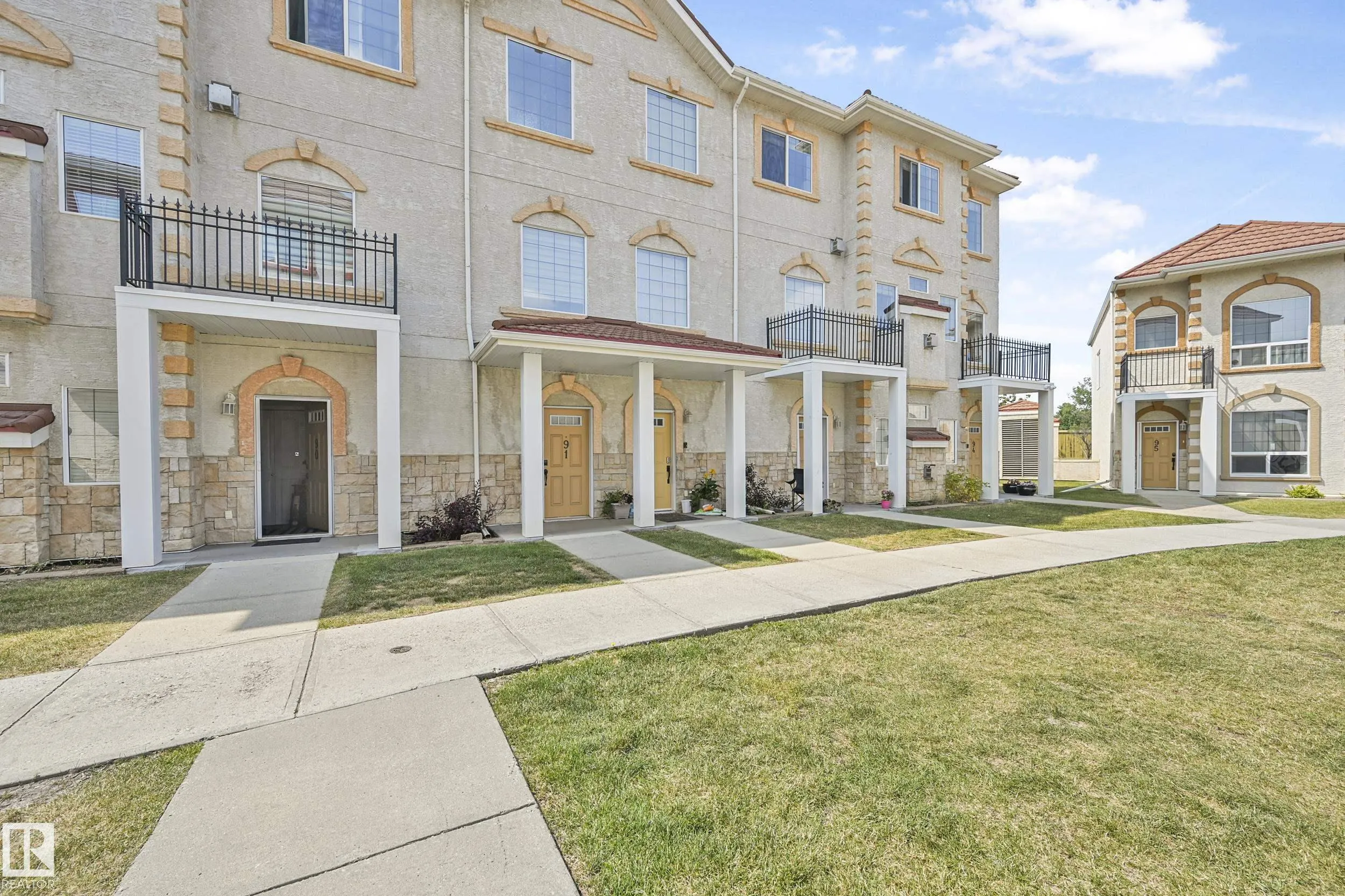 13825 155 AVE
