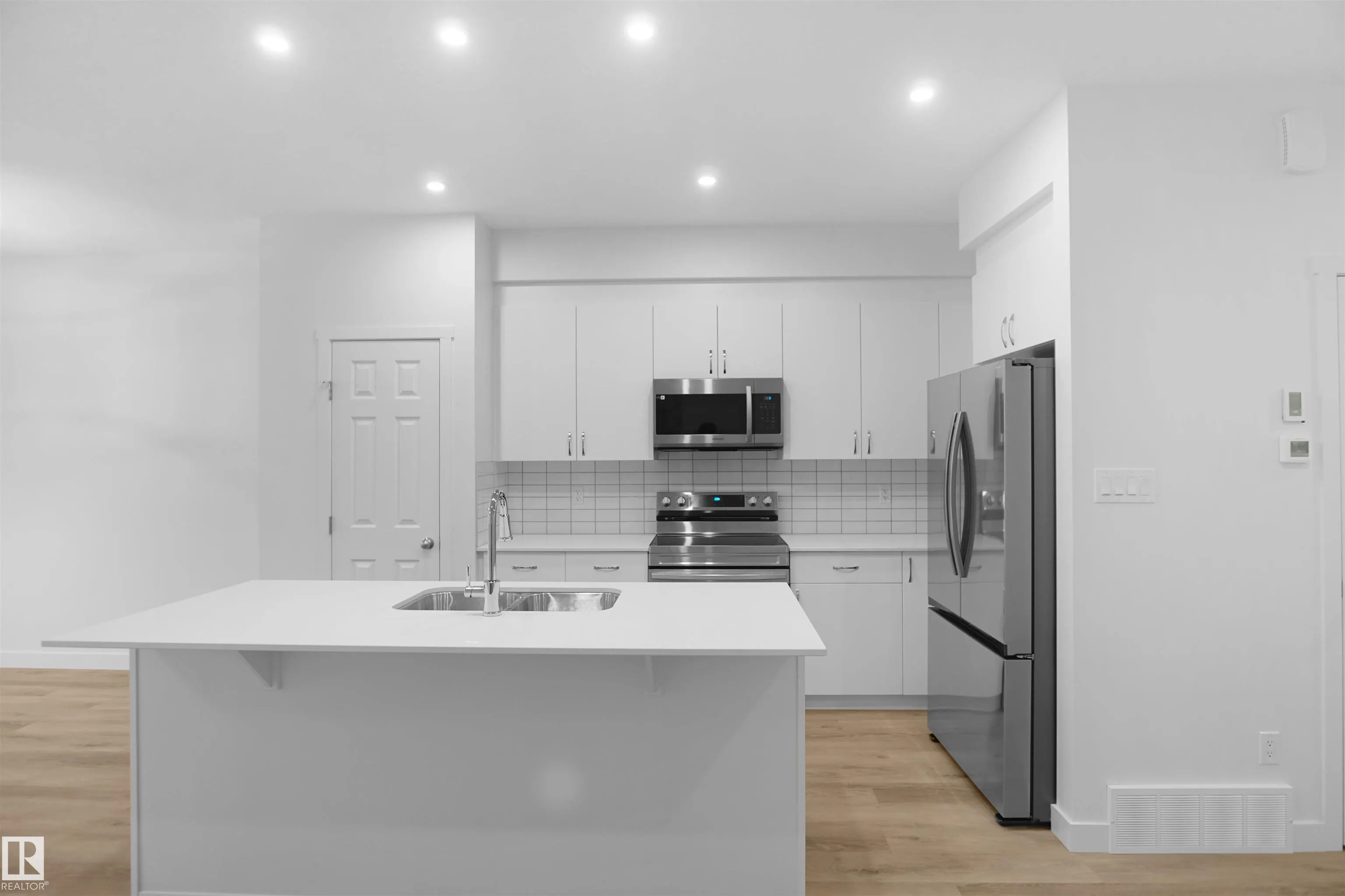 2017 209A Street