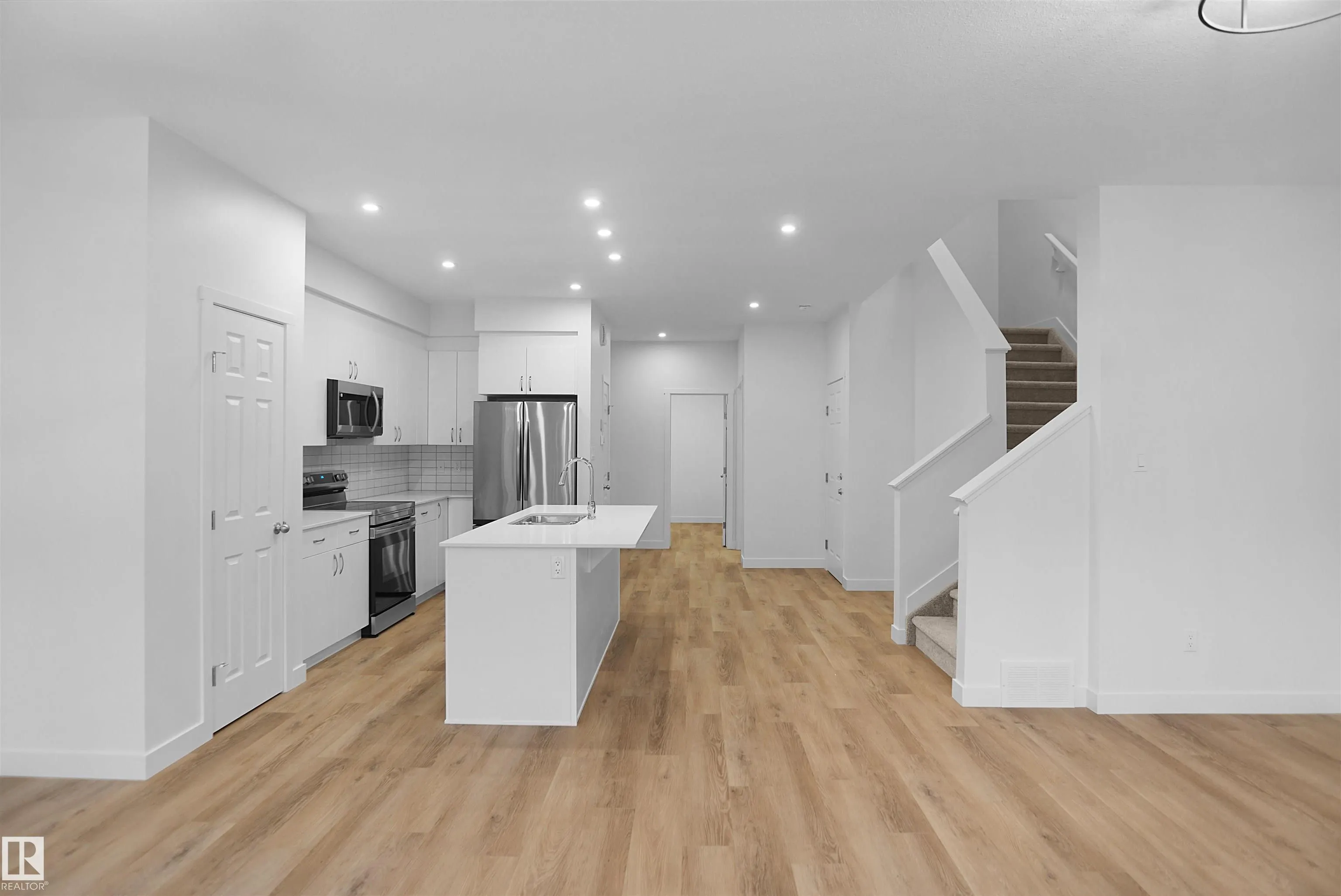 2017 209A Street