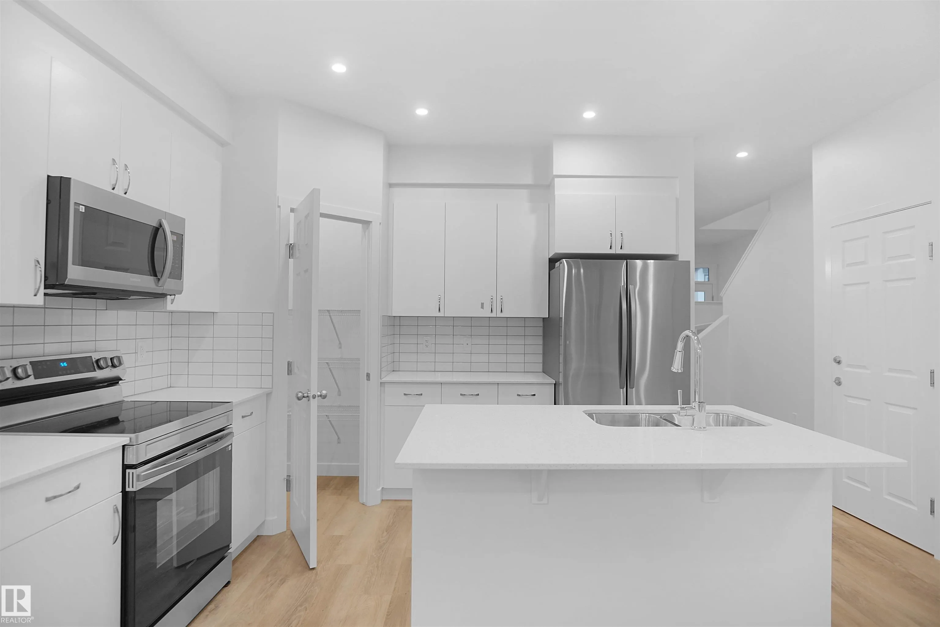 2021 209A Street