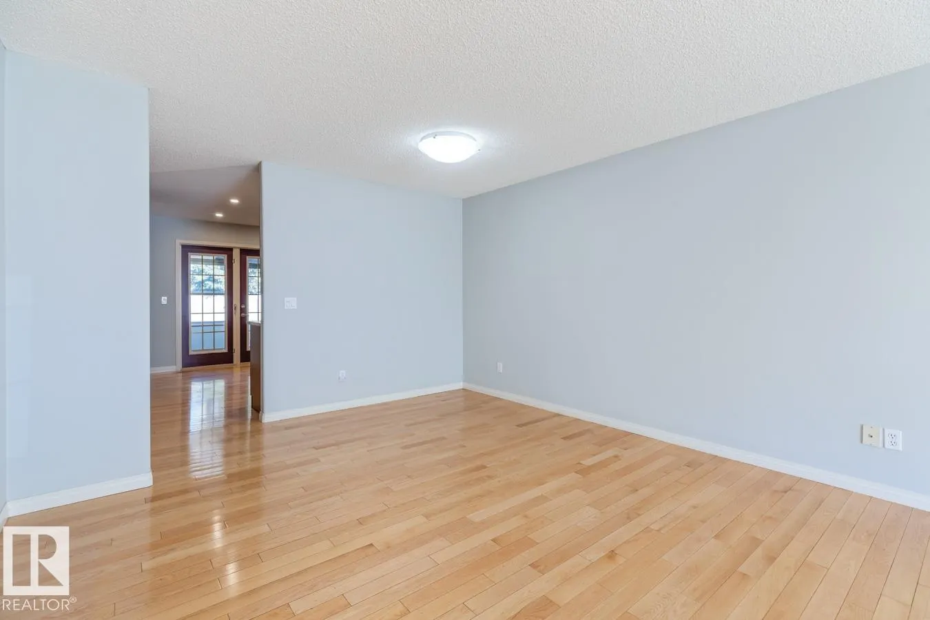 935 YOUVILLE Drive