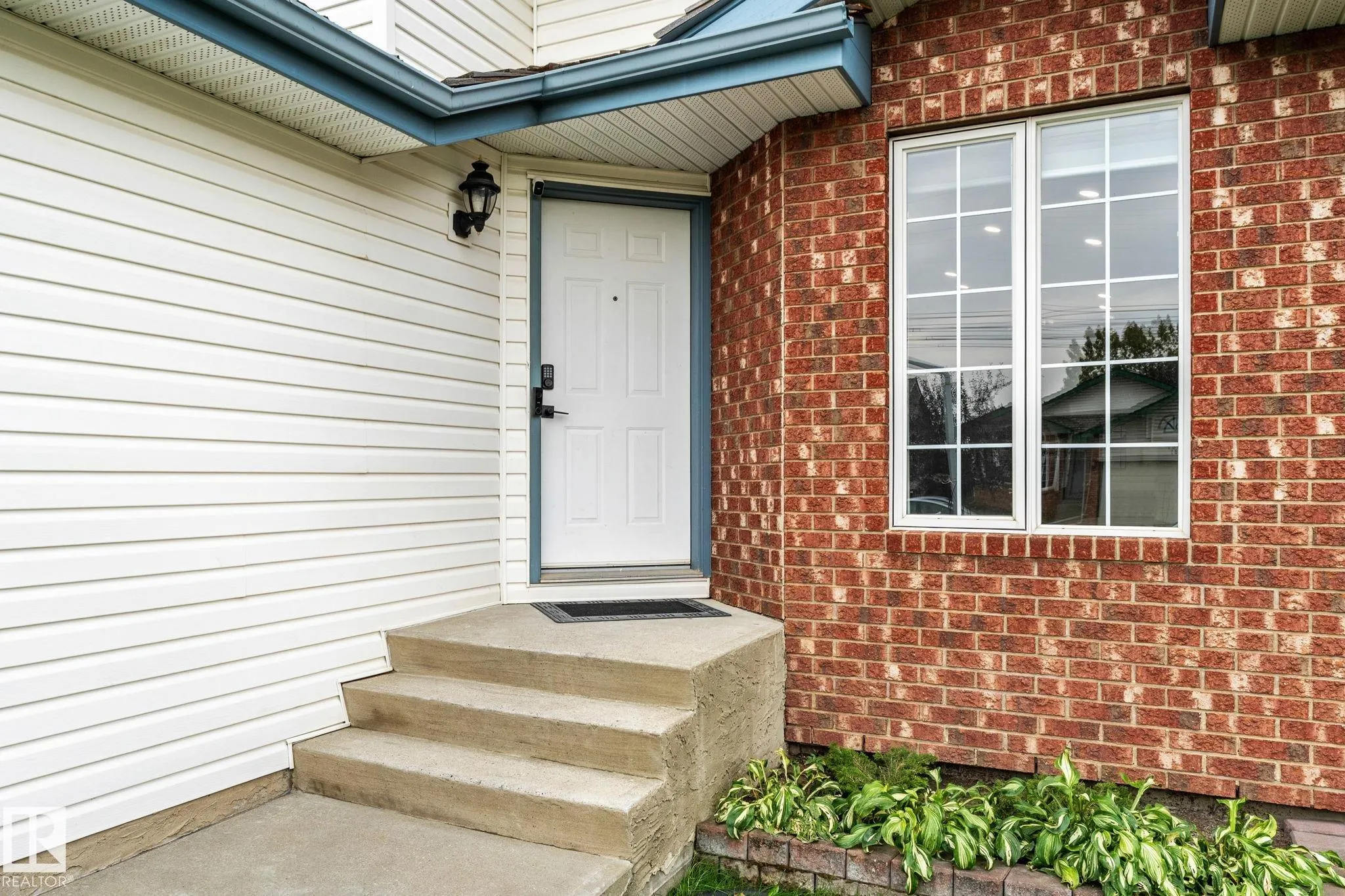 362 BLACKBURN Drive