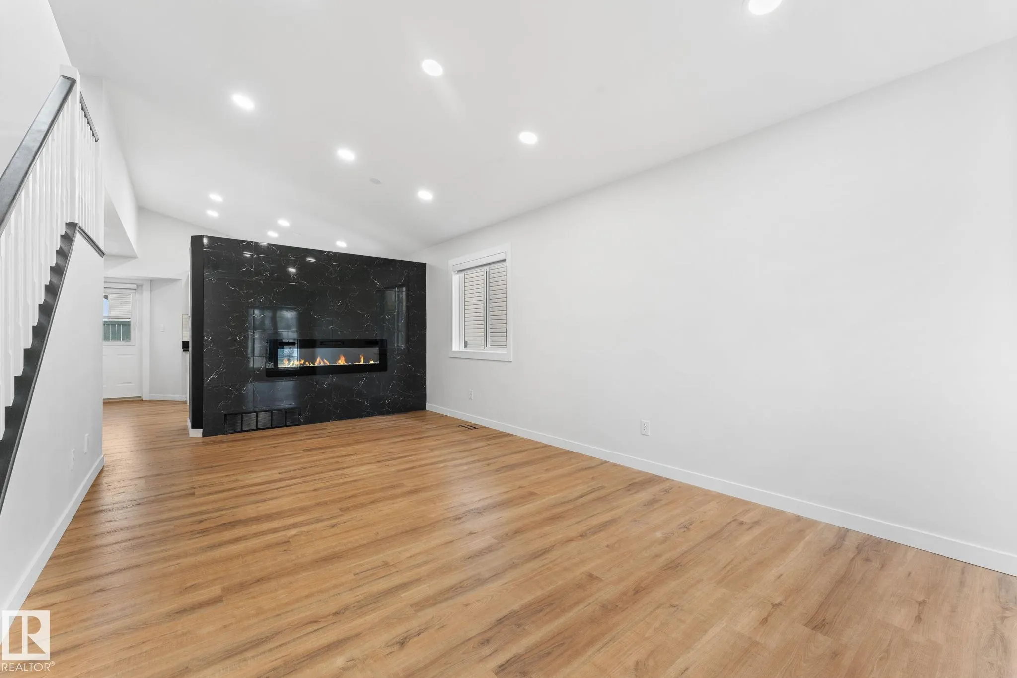 362 BLACKBURN Drive