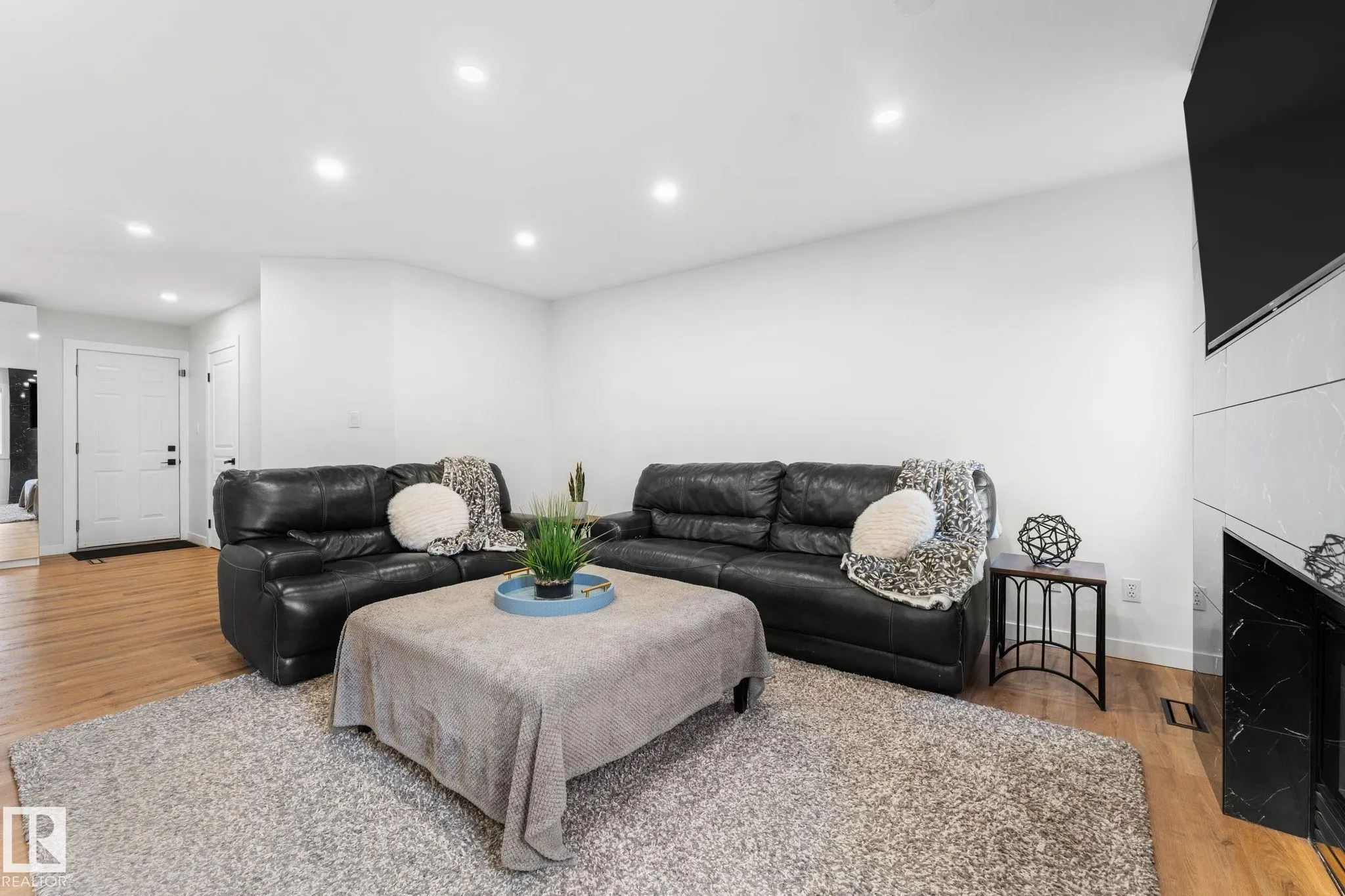 362 BLACKBURN Drive