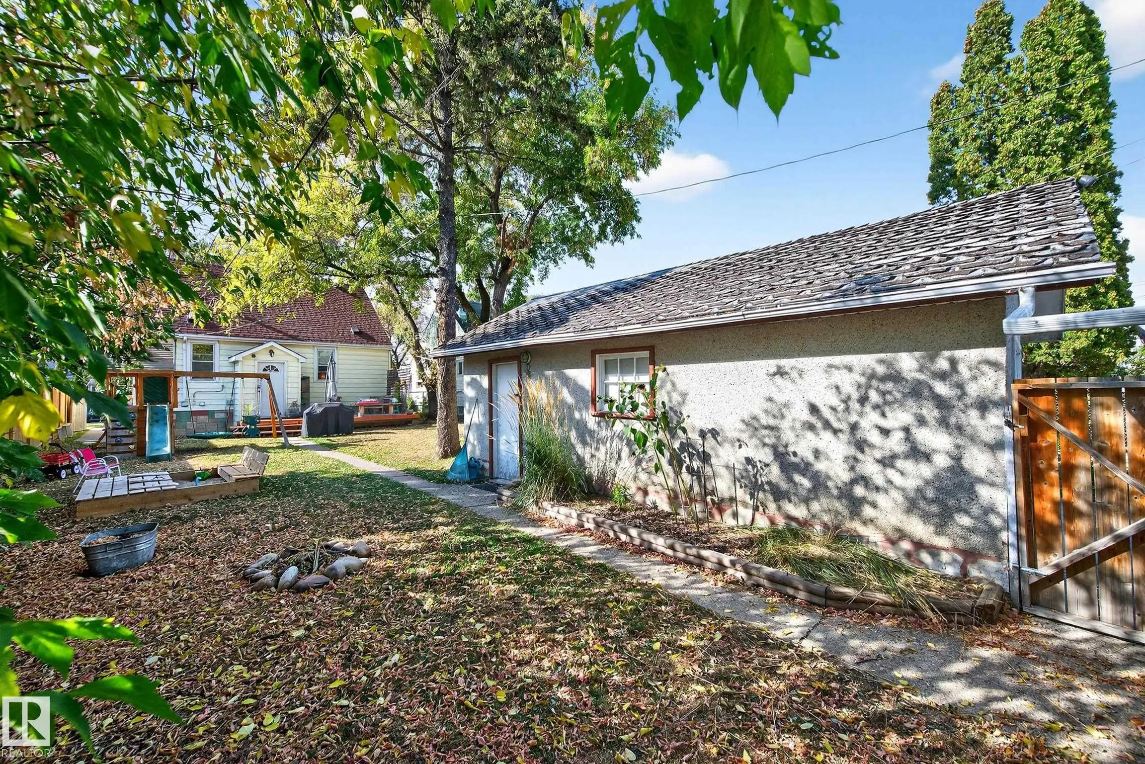 12315 103 Street