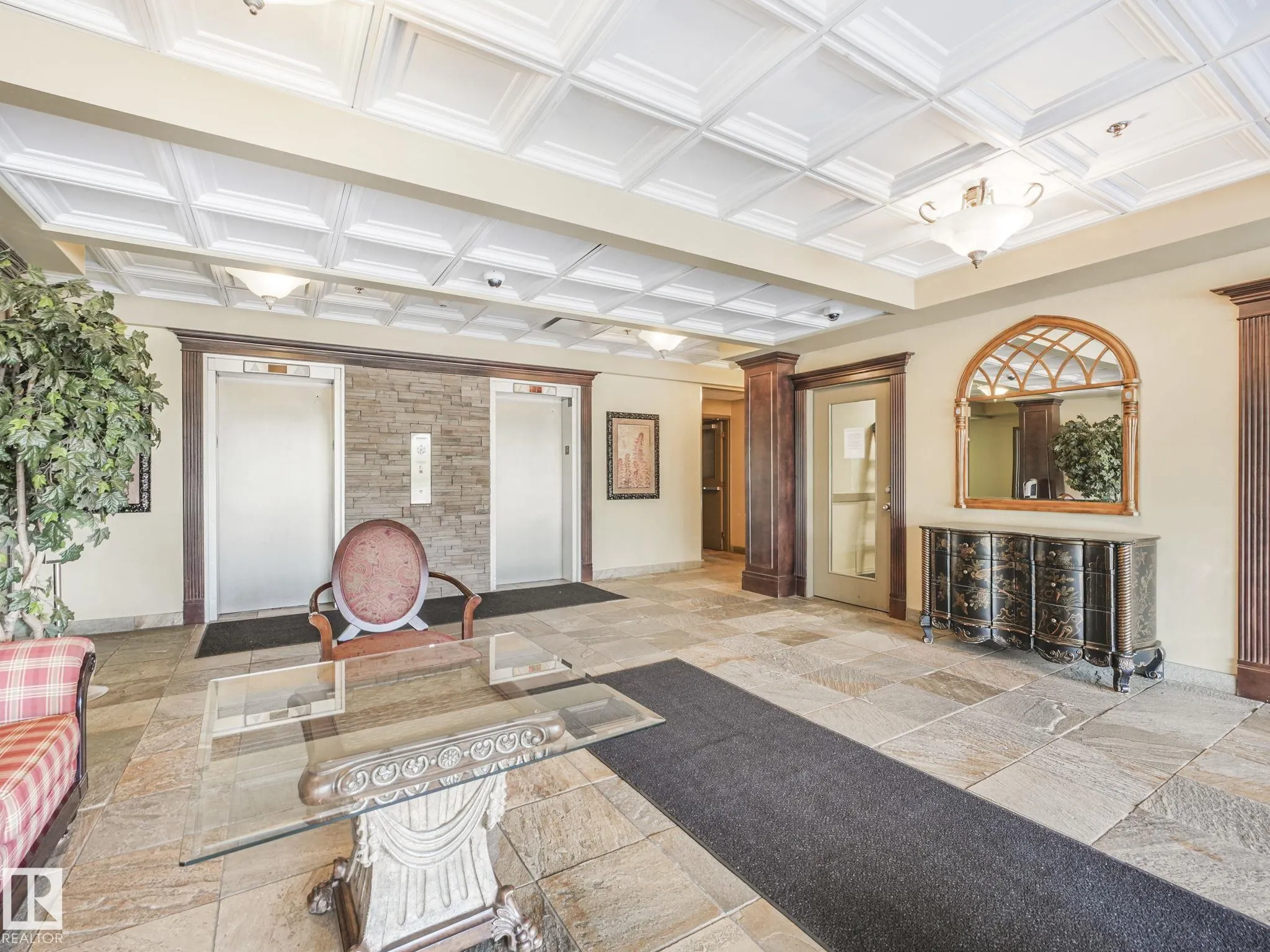 10135 Saskatchewan Drive