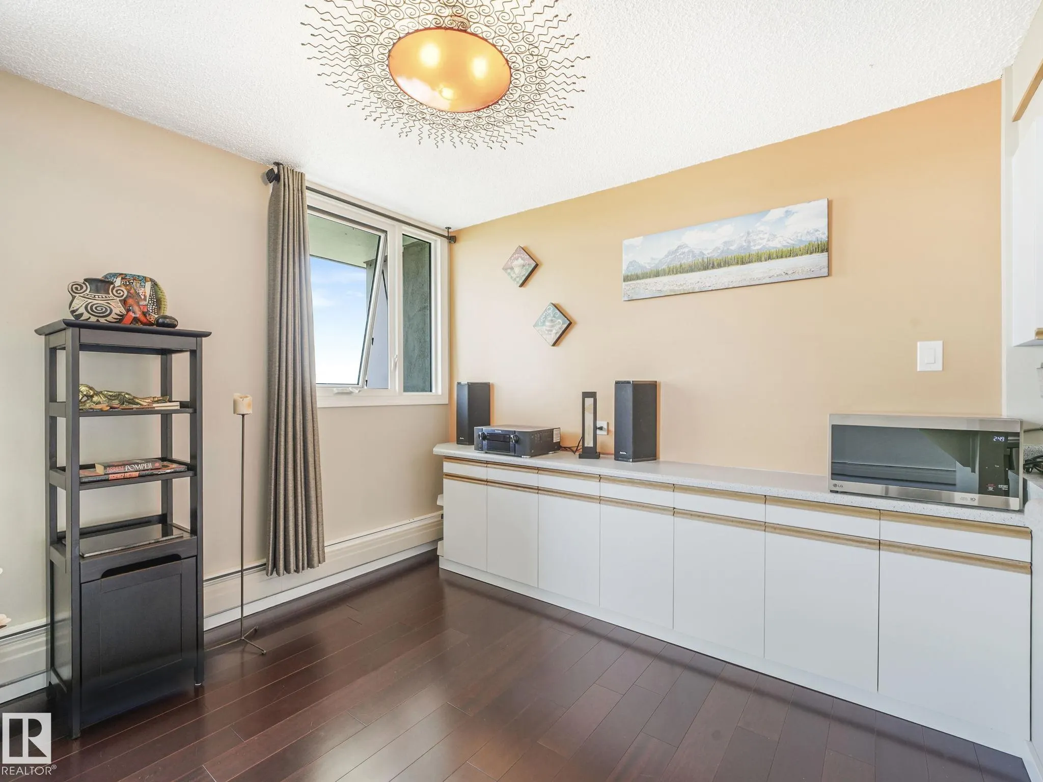 10135 Saskatchewan Drive