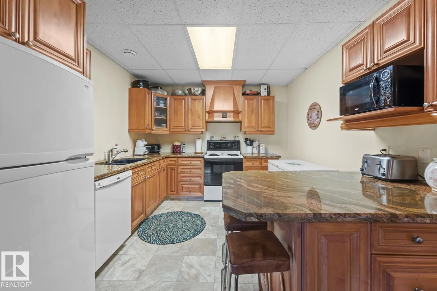 1305 28 Street