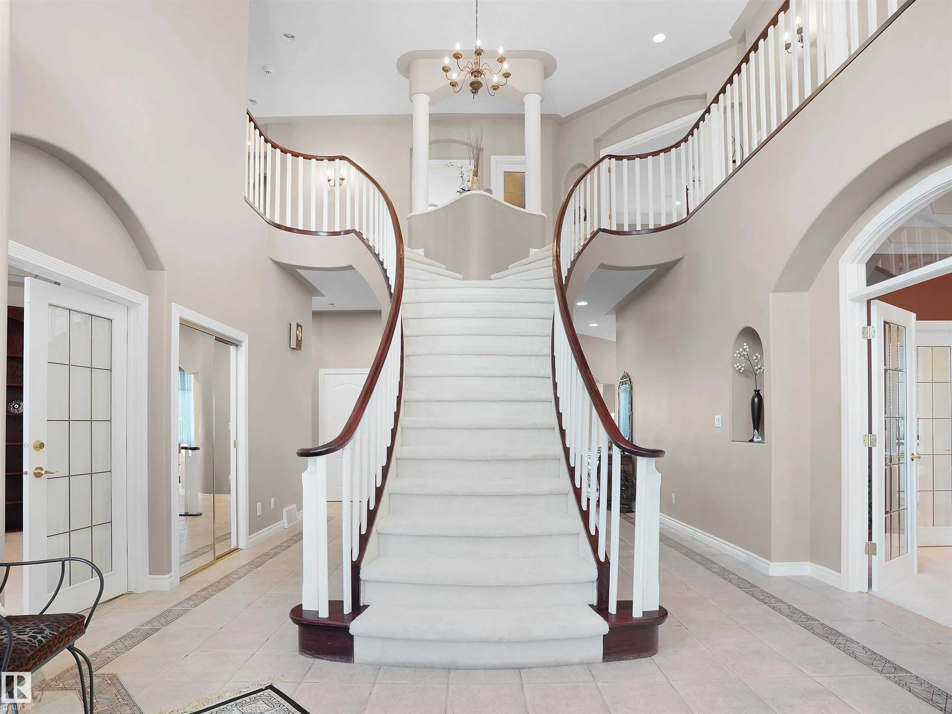 255 WILSON LANE