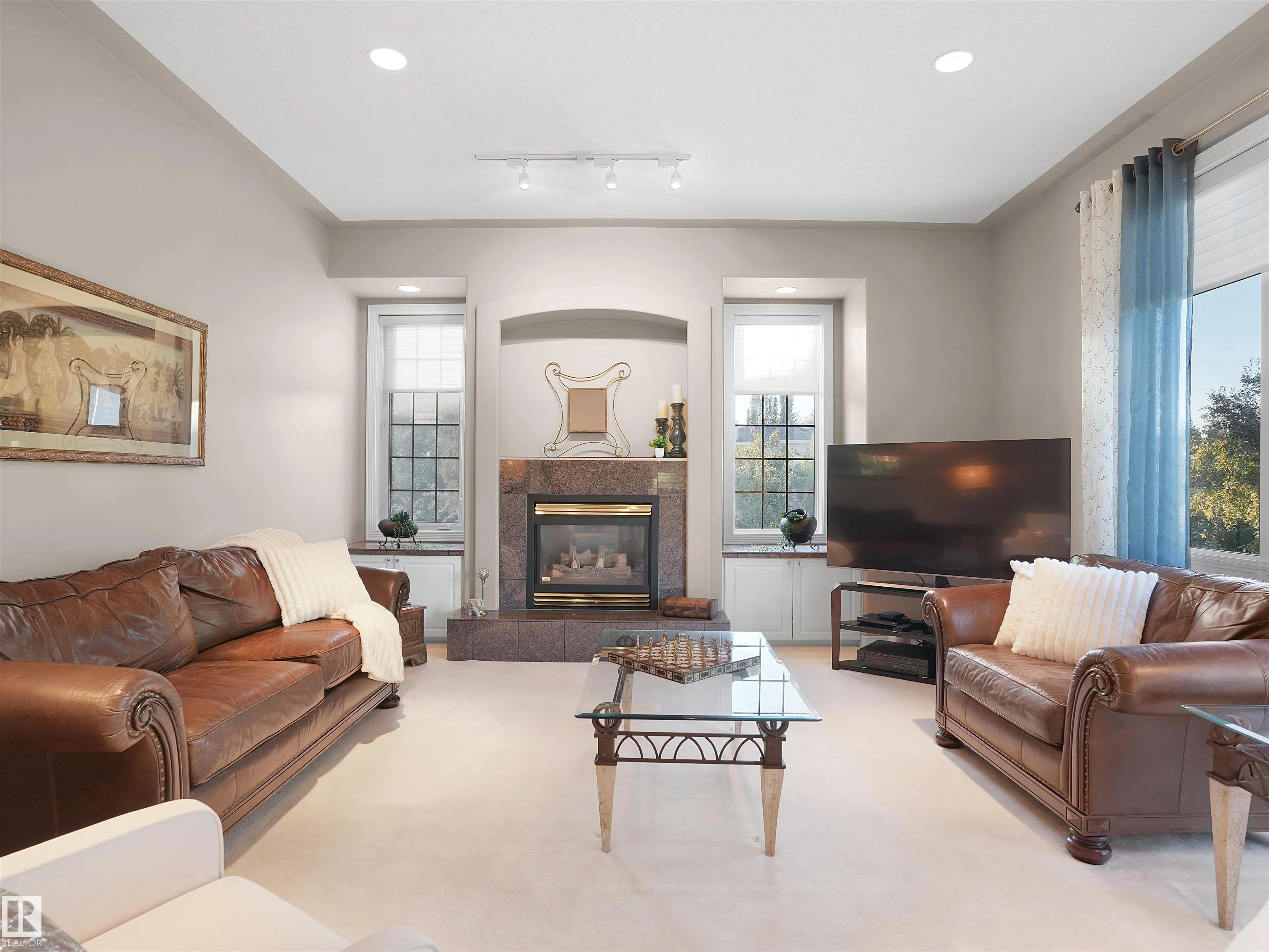 255 WILSON LANE