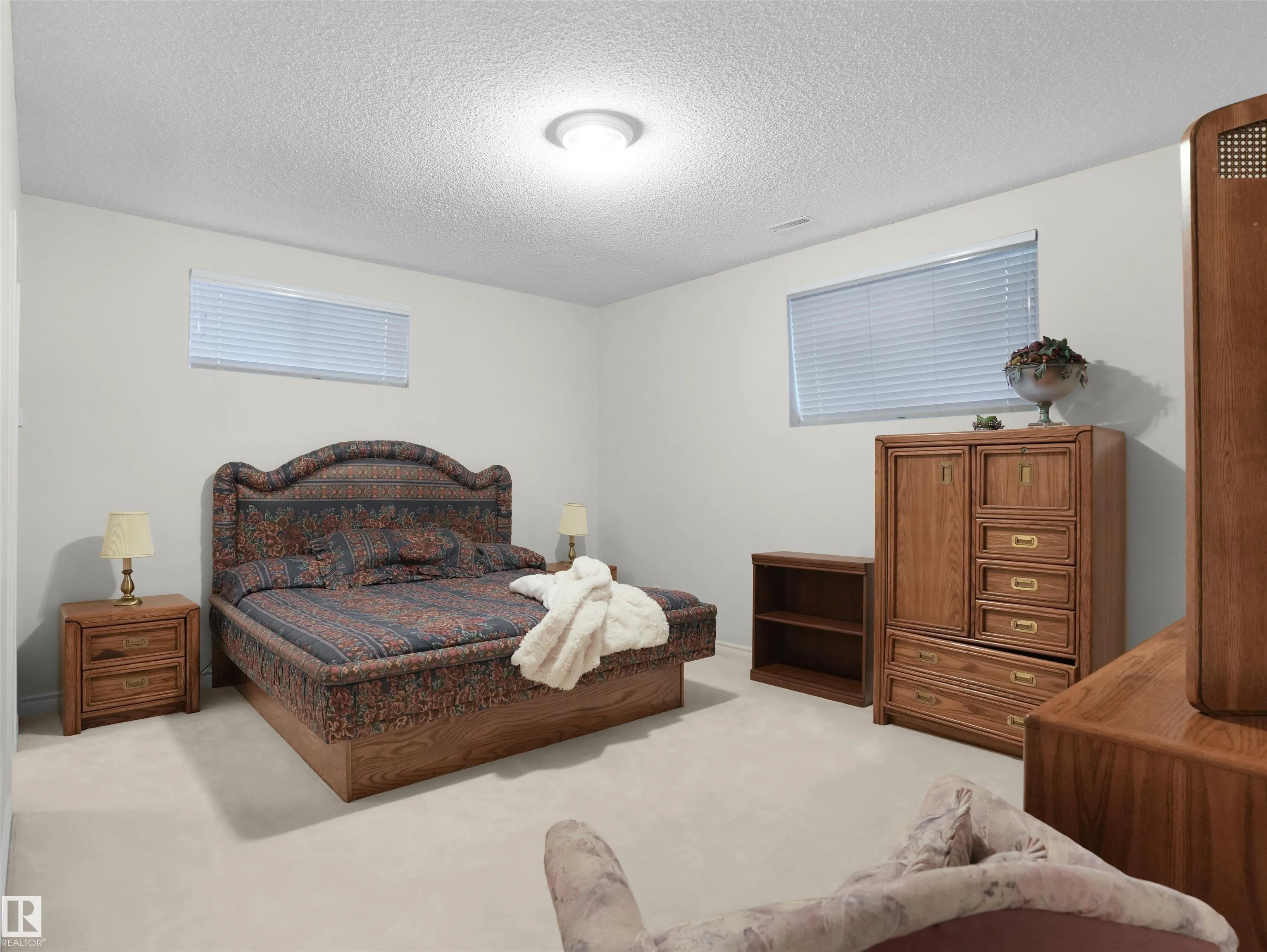 255 WILSON LANE
