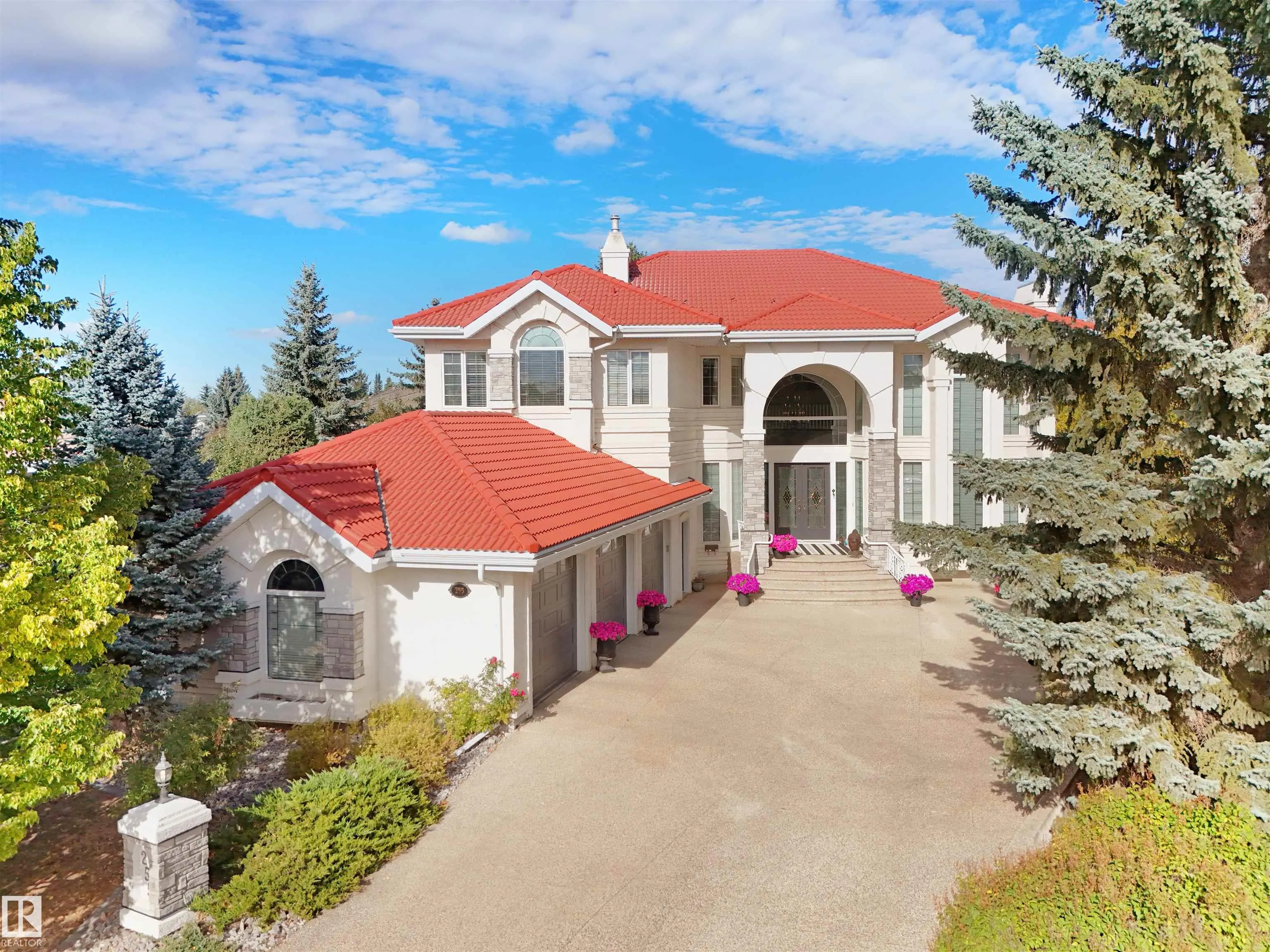 255 WILSON LANE