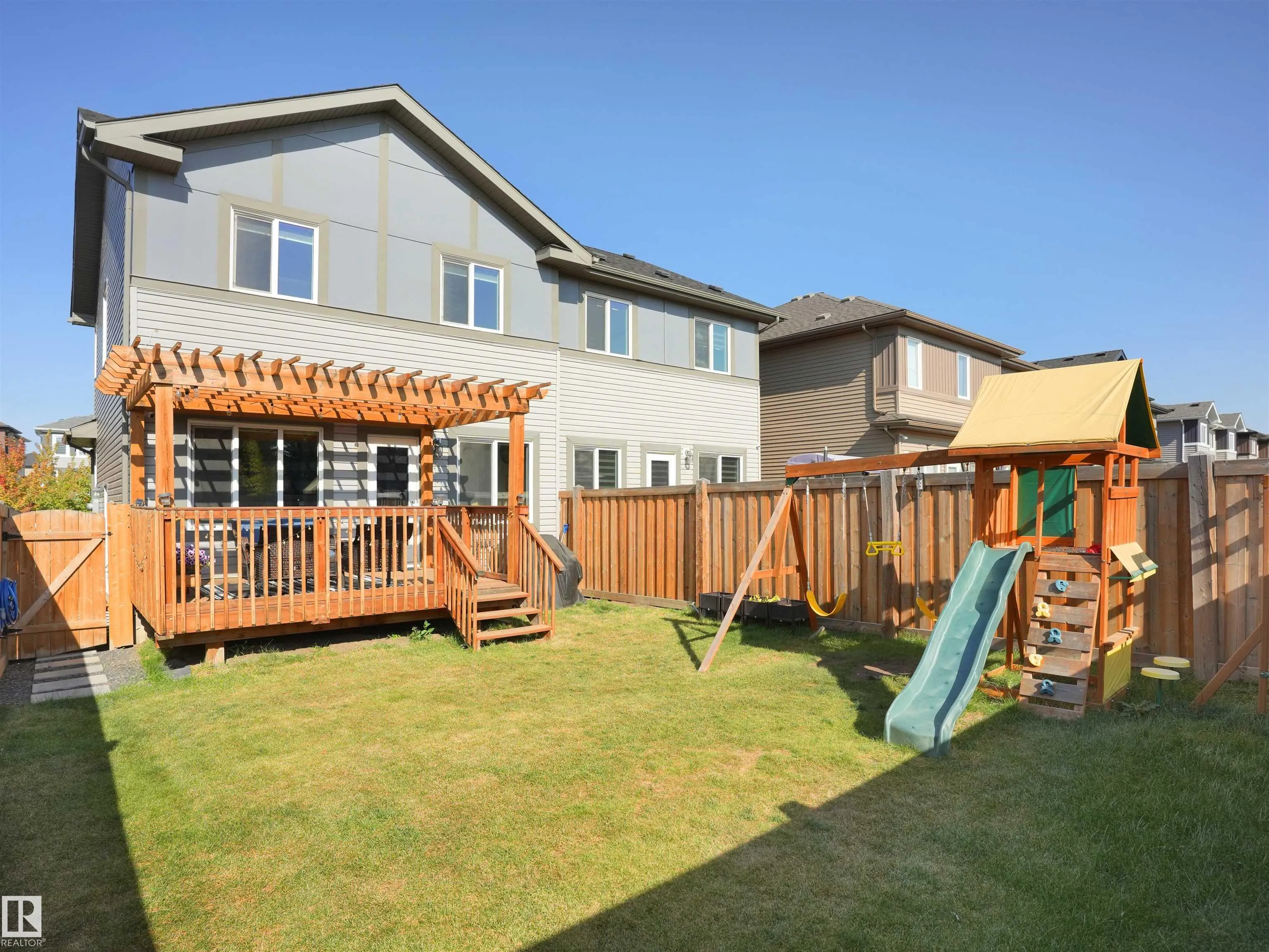 7626 CREIGHTON Place