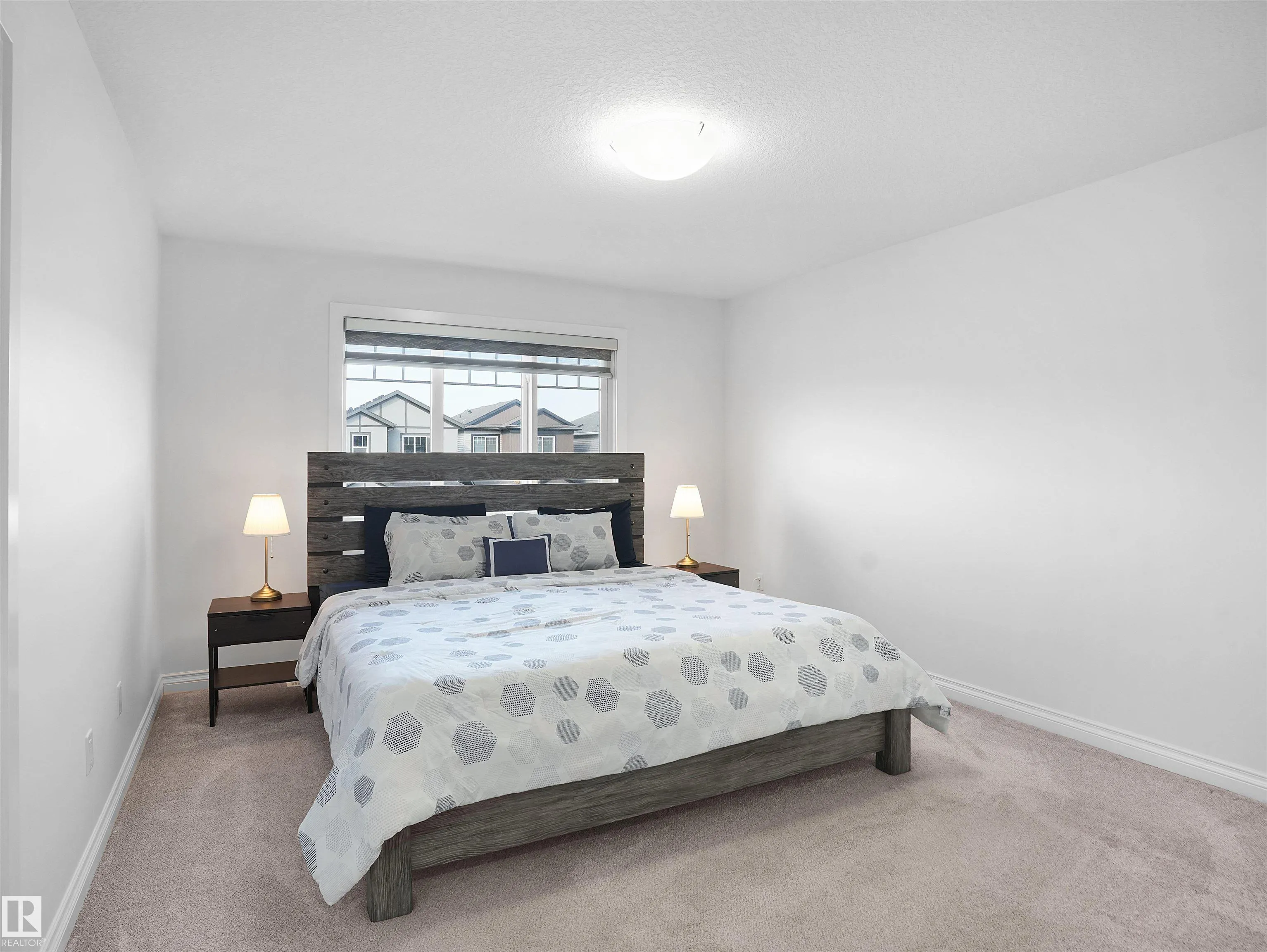 7626 CREIGHTON Place